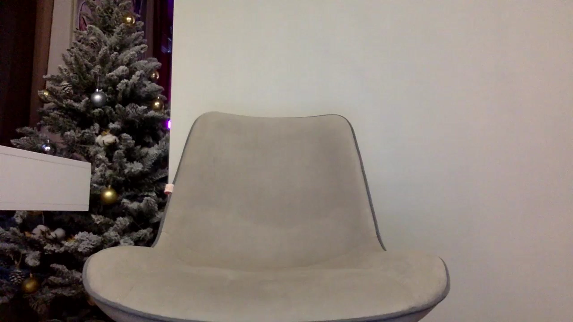 Gallery image thumbnail from EgoisticKitty's myfreecams stream on, 12/25/2023, 06:56 image 16 of 20