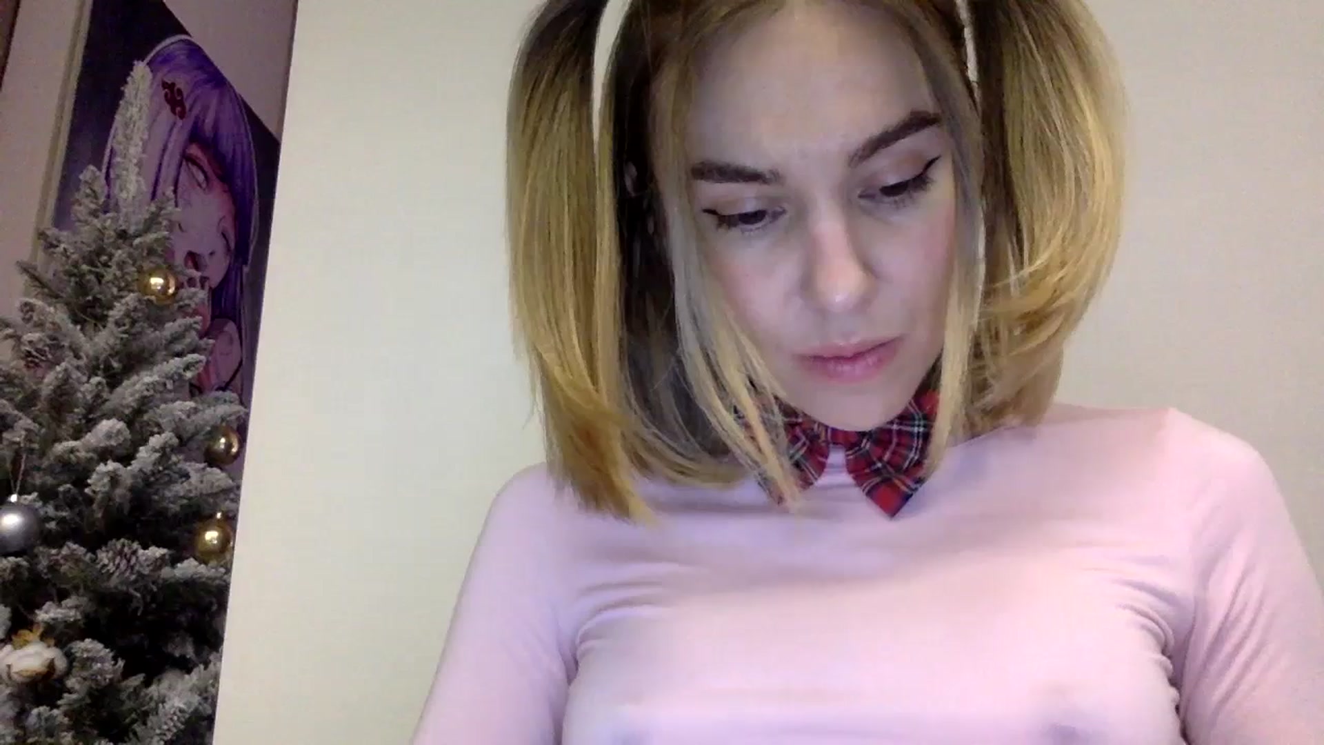 Gallery image thumbnail from EgoisticKitty's myfreecams stream on, 12/25/2023, 07:32 image 18 of 20