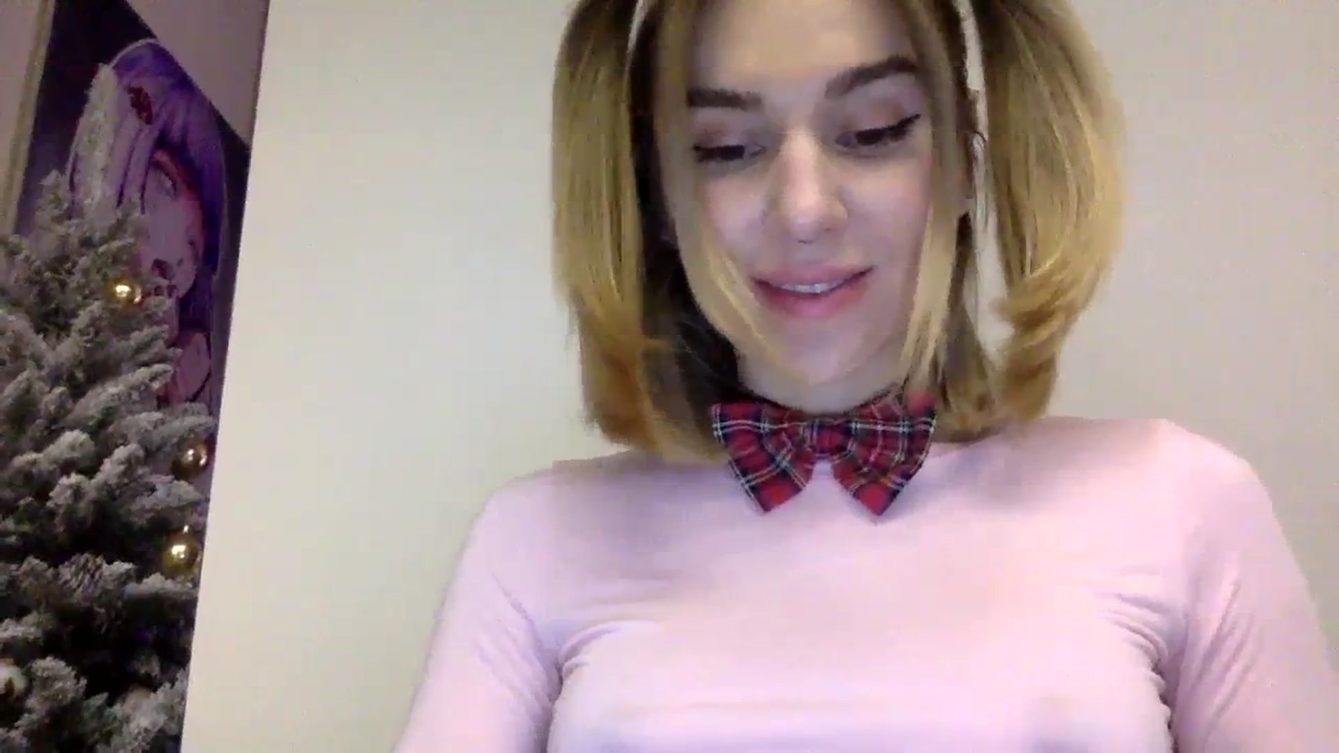 Gallery image thumbnail from EgoisticKitty's myfreecams stream on, 12/25/2023, 07:32 image 14 of 20