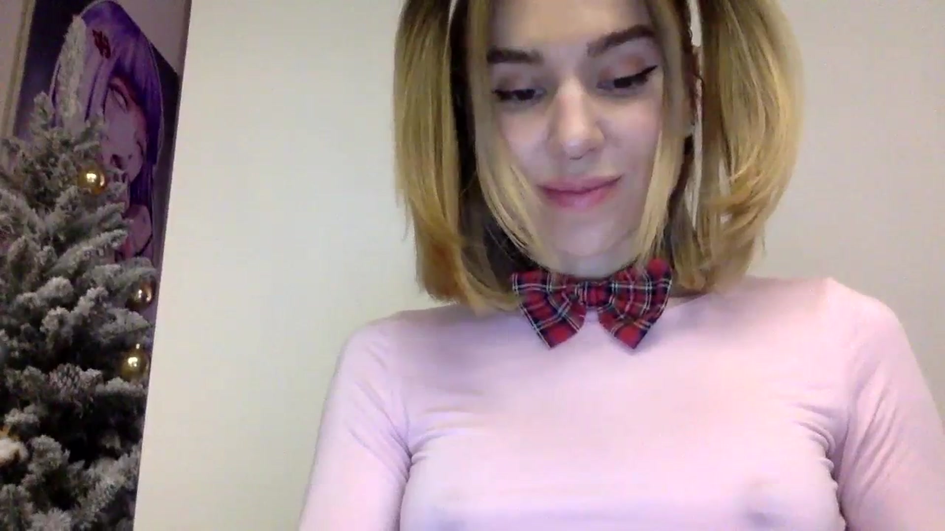 Gallery image thumbnail from EgoisticKitty's myfreecams stream on, 12/25/2023, 07:32 image 19 of 20