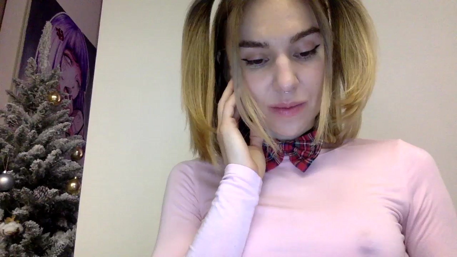 Gallery image thumbnail from EgoisticKitty's myfreecams stream on, 12/25/2023, 07:32 image 16 of 20