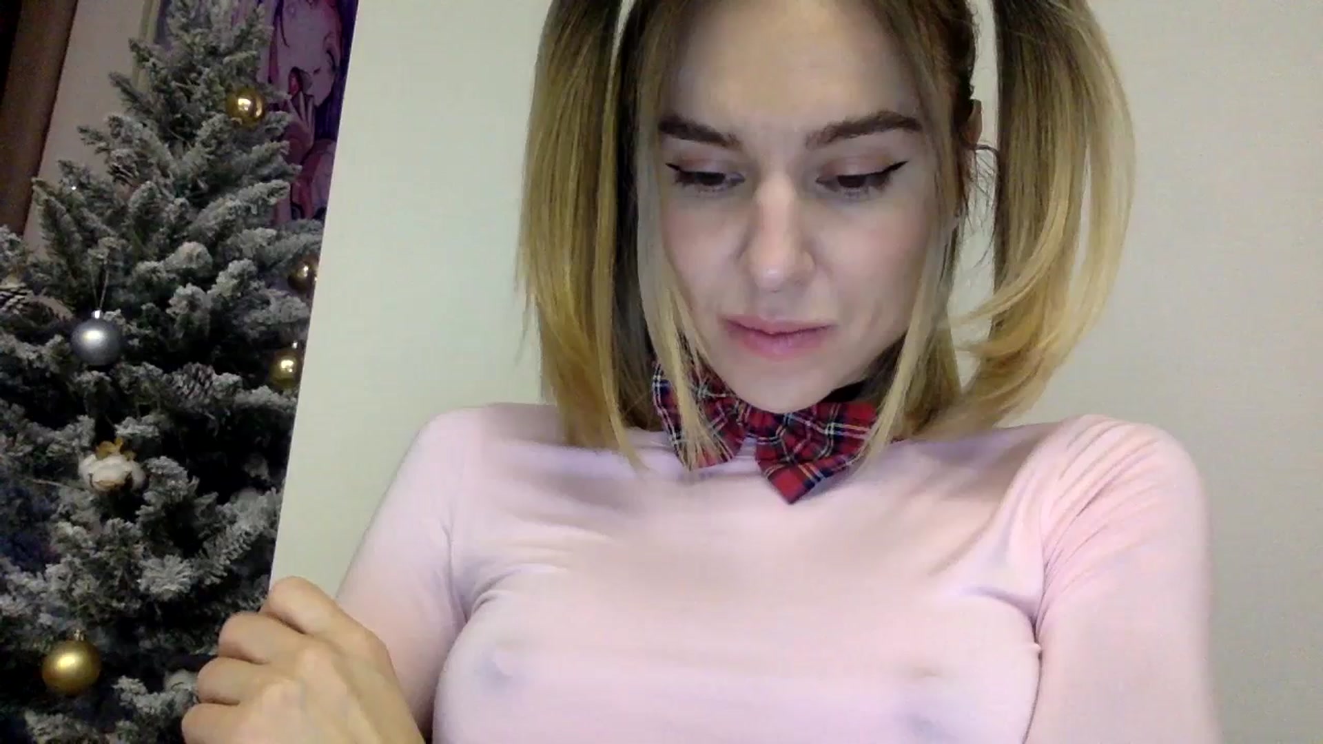 Gallery image thumbnail from EgoisticKitty's myfreecams stream on, 12/25/2023, 07:32 image 4 of 20