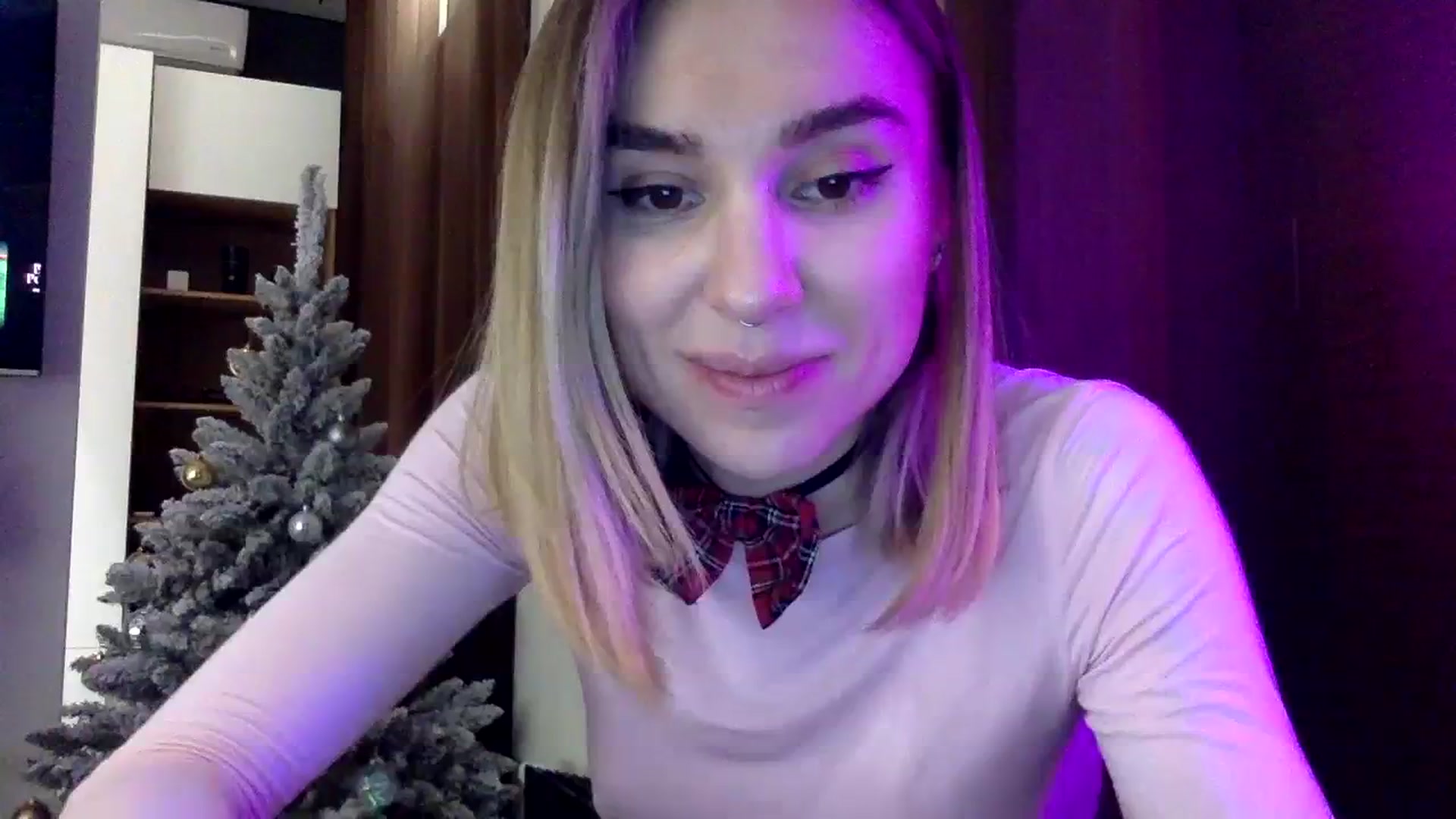 Gallery image thumbnail from EgoisticKitty's myfreecams stream on, 12/25/2023, 14:26 image 20 of 20