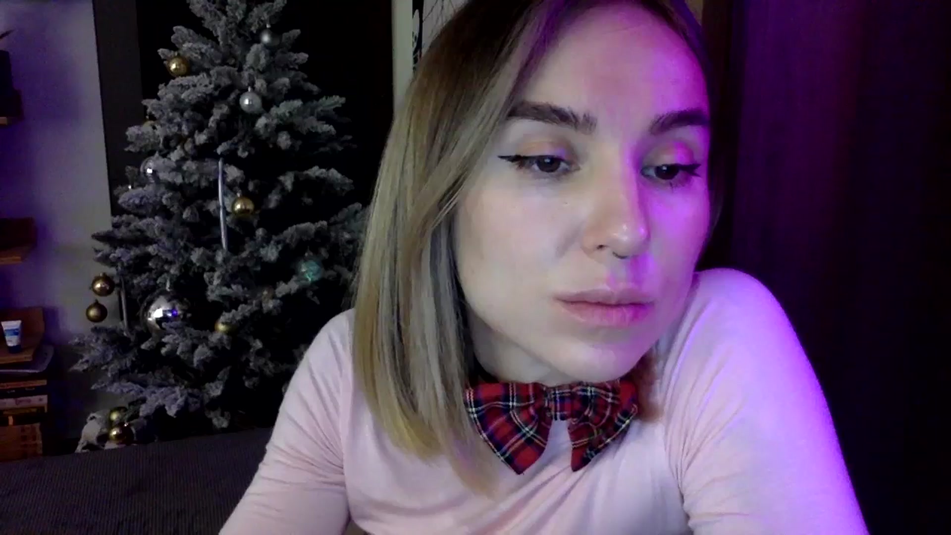 Gallery image thumbnail from EgoisticKitty's myfreecams stream on, 12/25/2023, 14:26 image 2 of 20