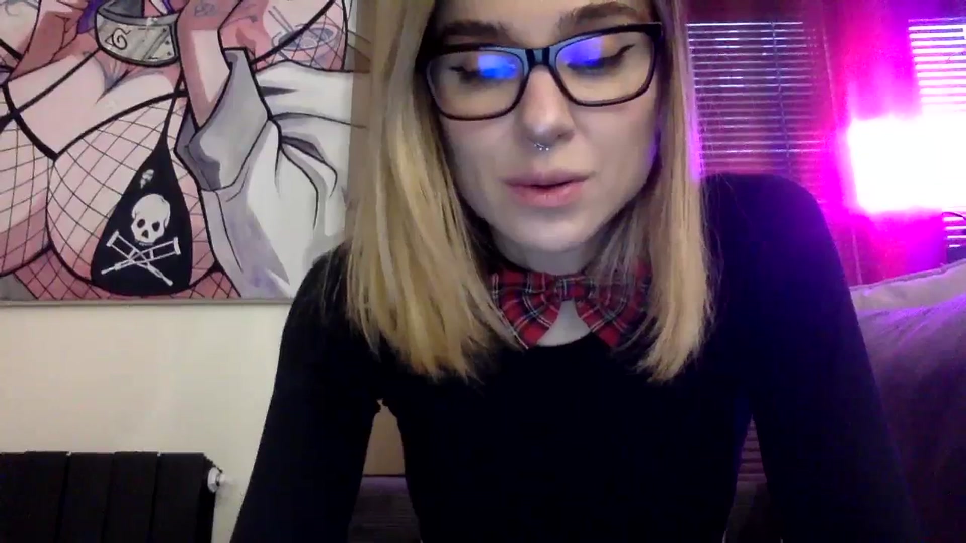 Gallery image thumbnail from EgoisticKitty's myfreecams stream on, 12/26/2023, 08:03 image 17 of 20