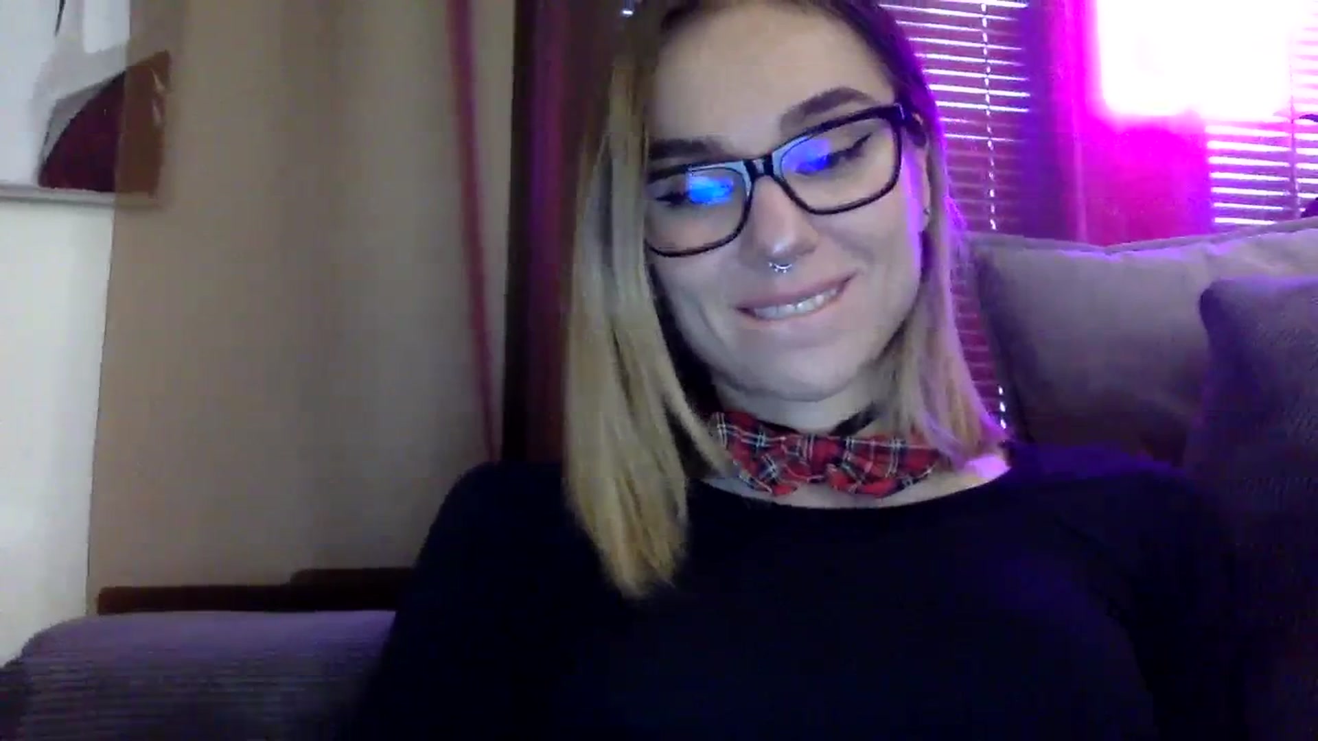 Gallery image thumbnail from EgoisticKitty's myfreecams stream on, 12/26/2023, 08:03 image 9 of 20