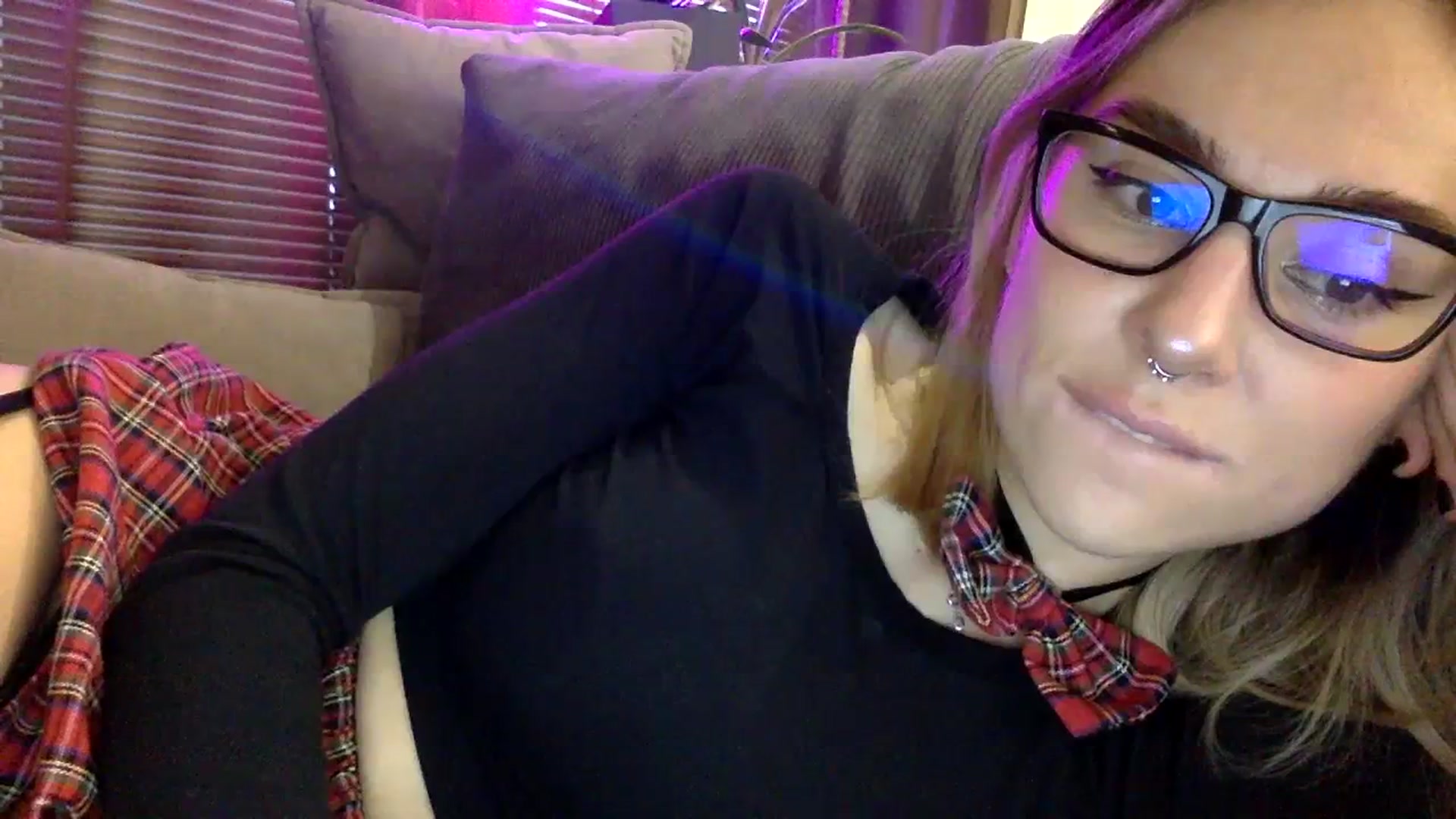 Gallery image thumbnail from EgoisticKitty's myfreecams stream on, 12/26/2023, 09:13 image 2 of 20