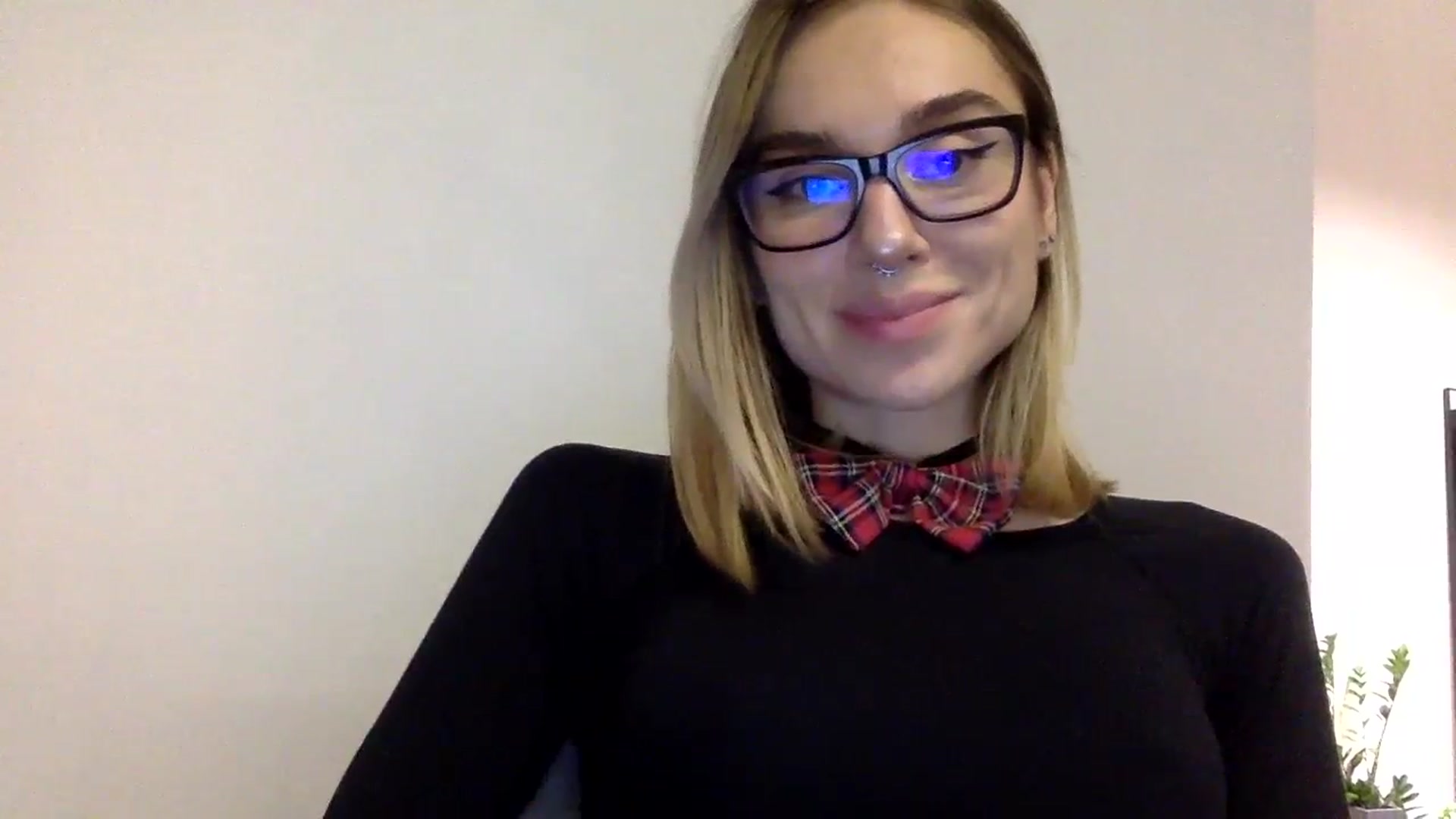 Gallery image thumbnail from EgoisticKitty's myfreecams stream on, 12/26/2023, 10:05 image 13 of 20