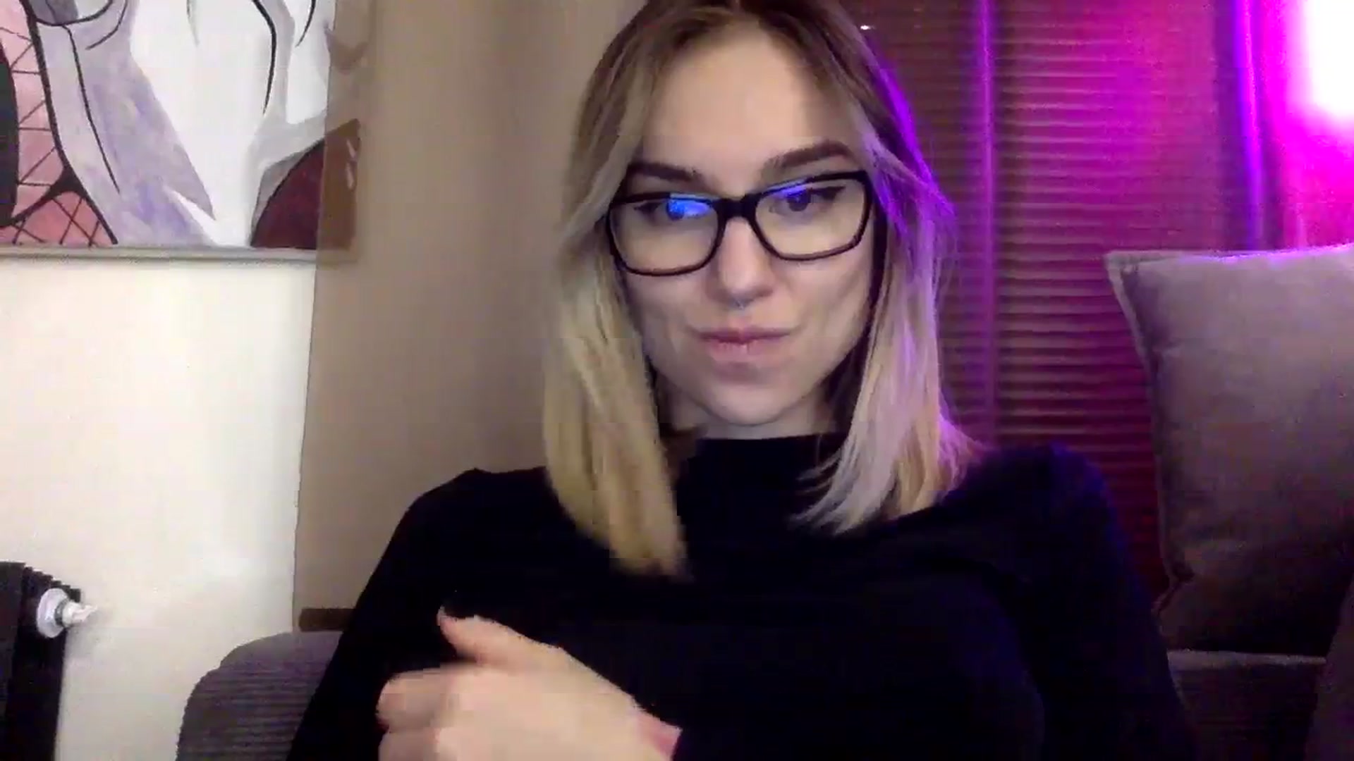 Gallery image thumbnail from EgoisticKitty's myfreecams stream on, 12/26/2023, 23:24 image 8 of 20