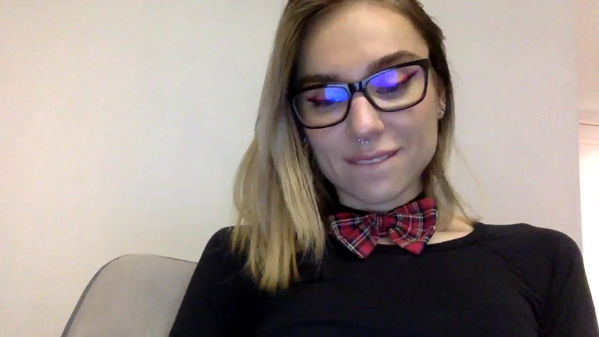 Gallery image thumbnail from EgoisticKitty's myfreecams stream on, 12/27/2023, 07:27 image 19 of 20