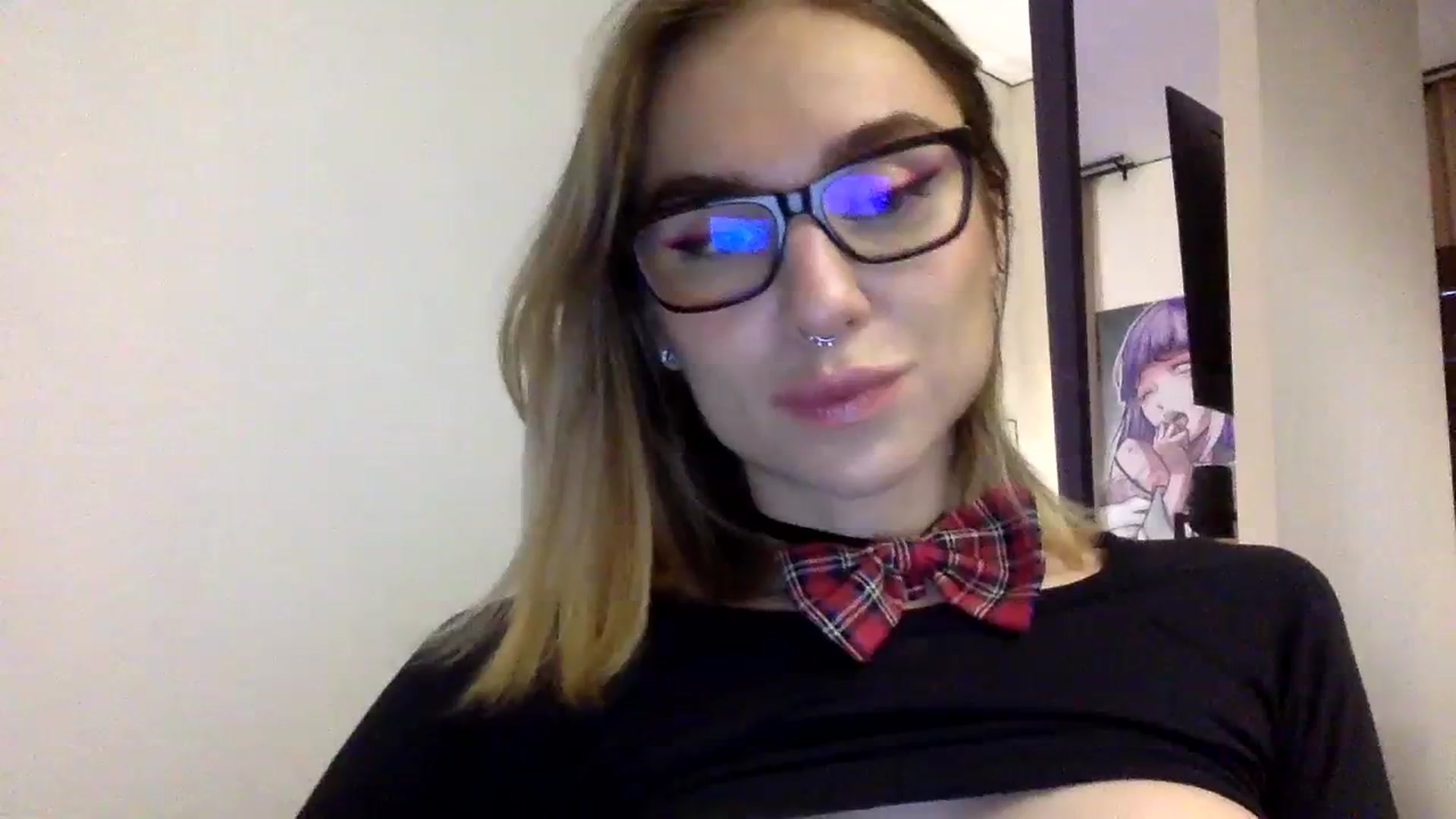 Gallery image thumbnail from EgoisticKitty's myfreecams stream on, 12/27/2023, 07:27 image 16 of 20