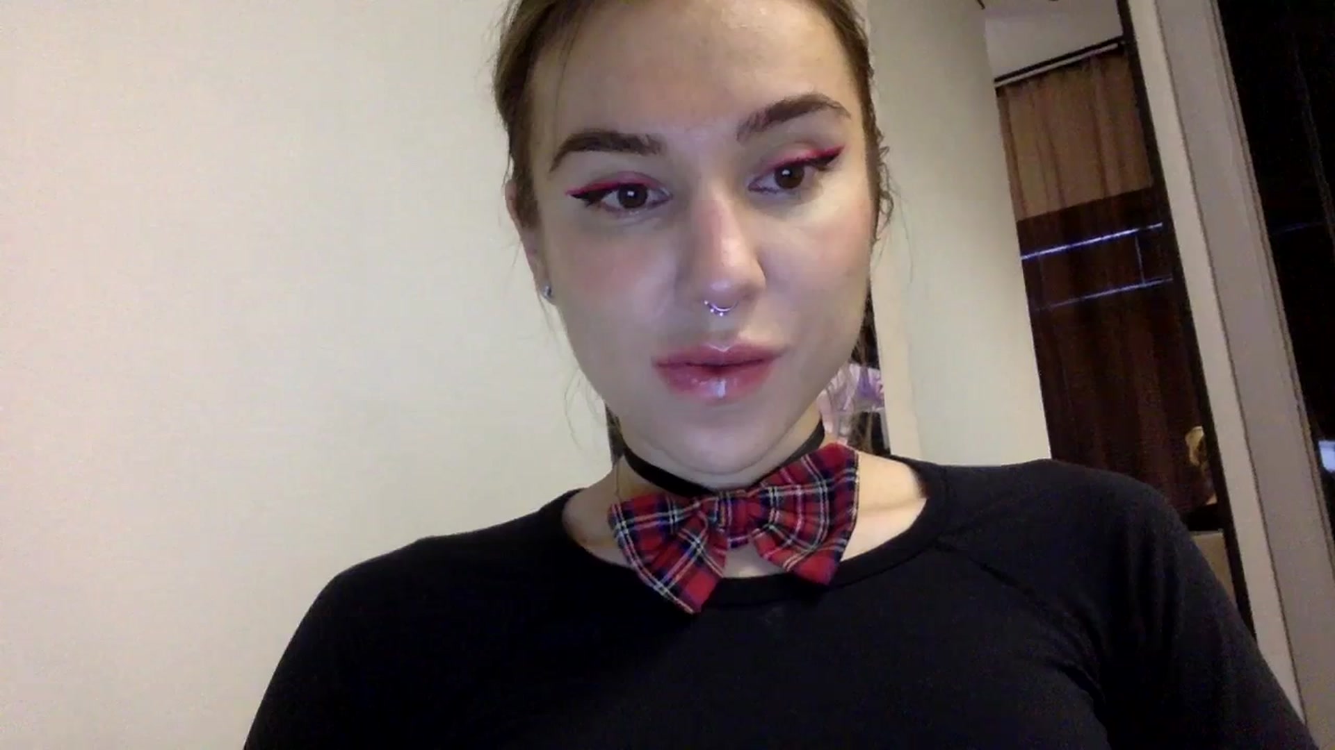 Gallery image thumbnail from EgoisticKitty's myfreecams stream on, 12/27/2023, 07:27 image 3 of 20