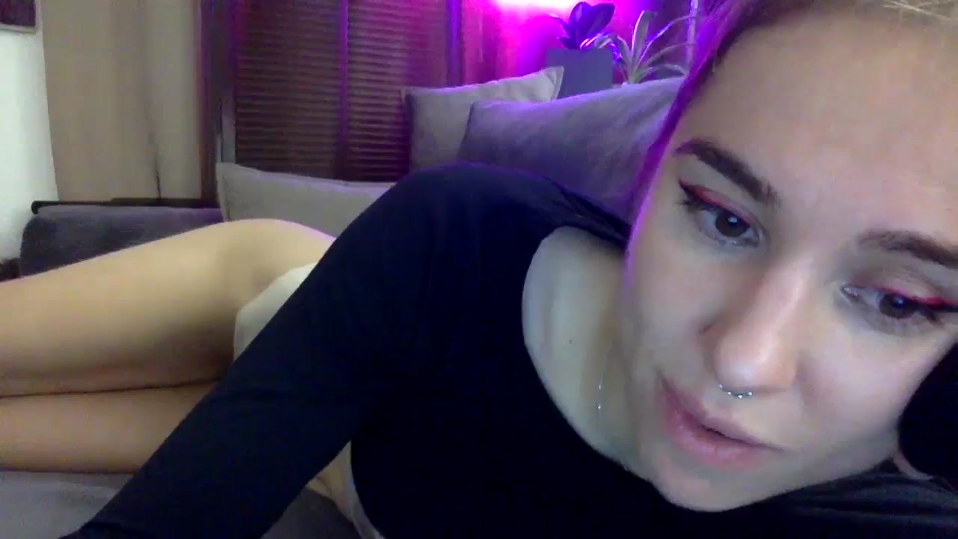 Gallery image thumbnail from EgoisticKitty's myfreecams stream on, 12/27/2023, 15:42 image 7 of 20