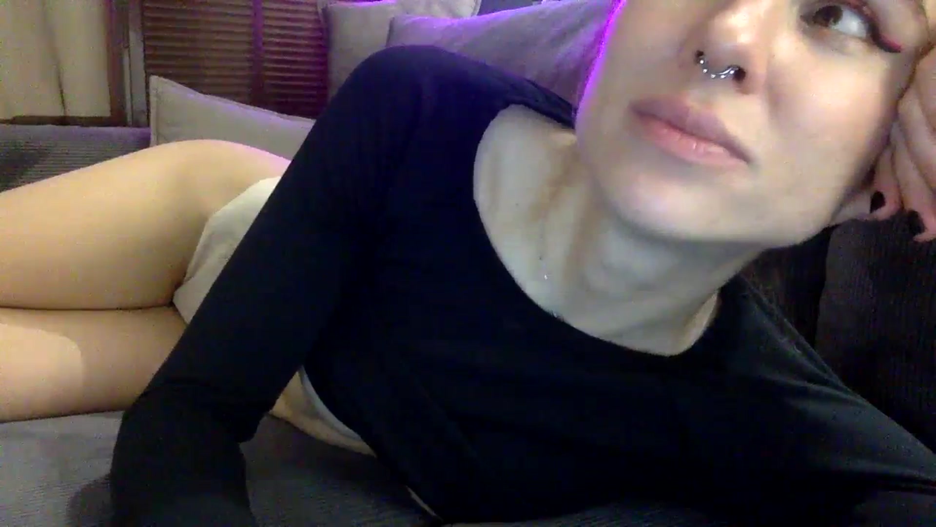 Gallery image thumbnail from EgoisticKitty's myfreecams stream on, 12/27/2023, 15:42 image 6 of 20