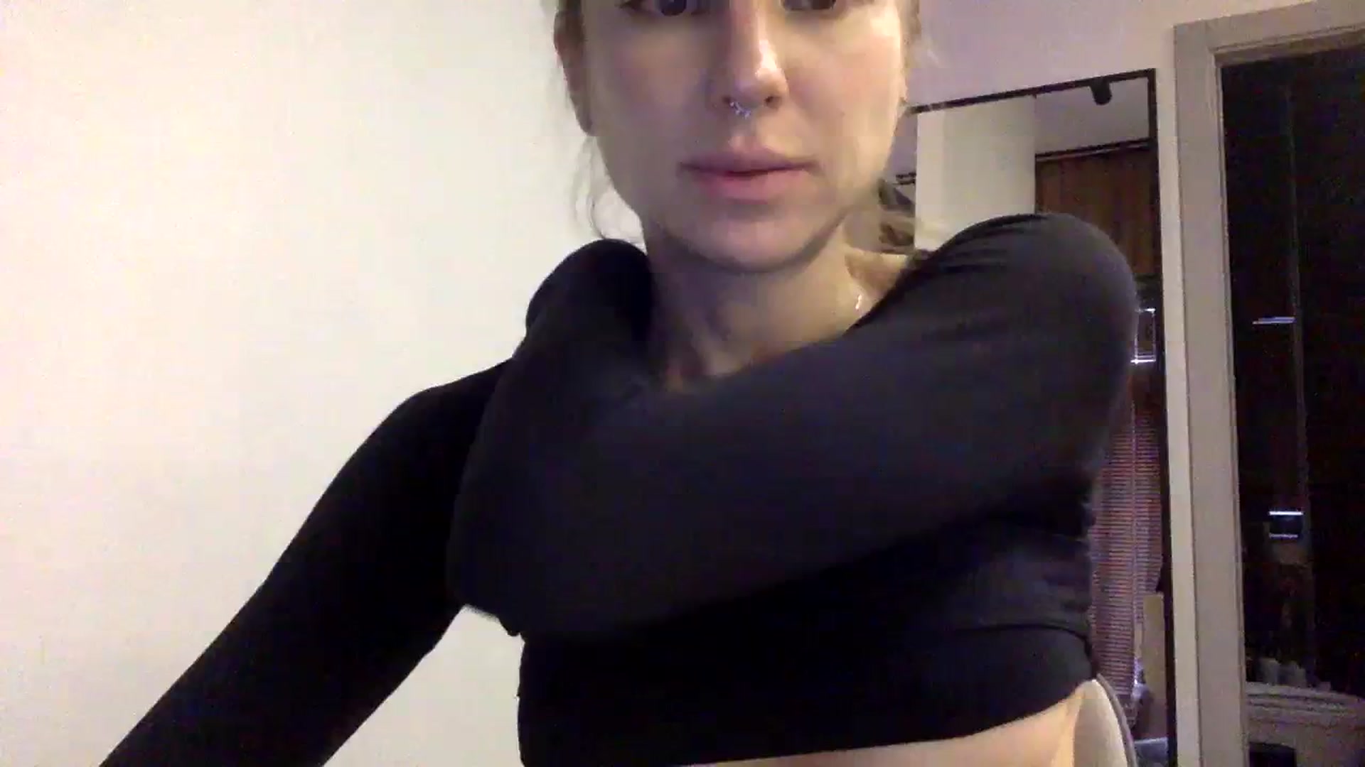Gallery image thumbnail from EgoisticKitty's myfreecams stream on, 12/28/2023, 10:40 image 9 of 20