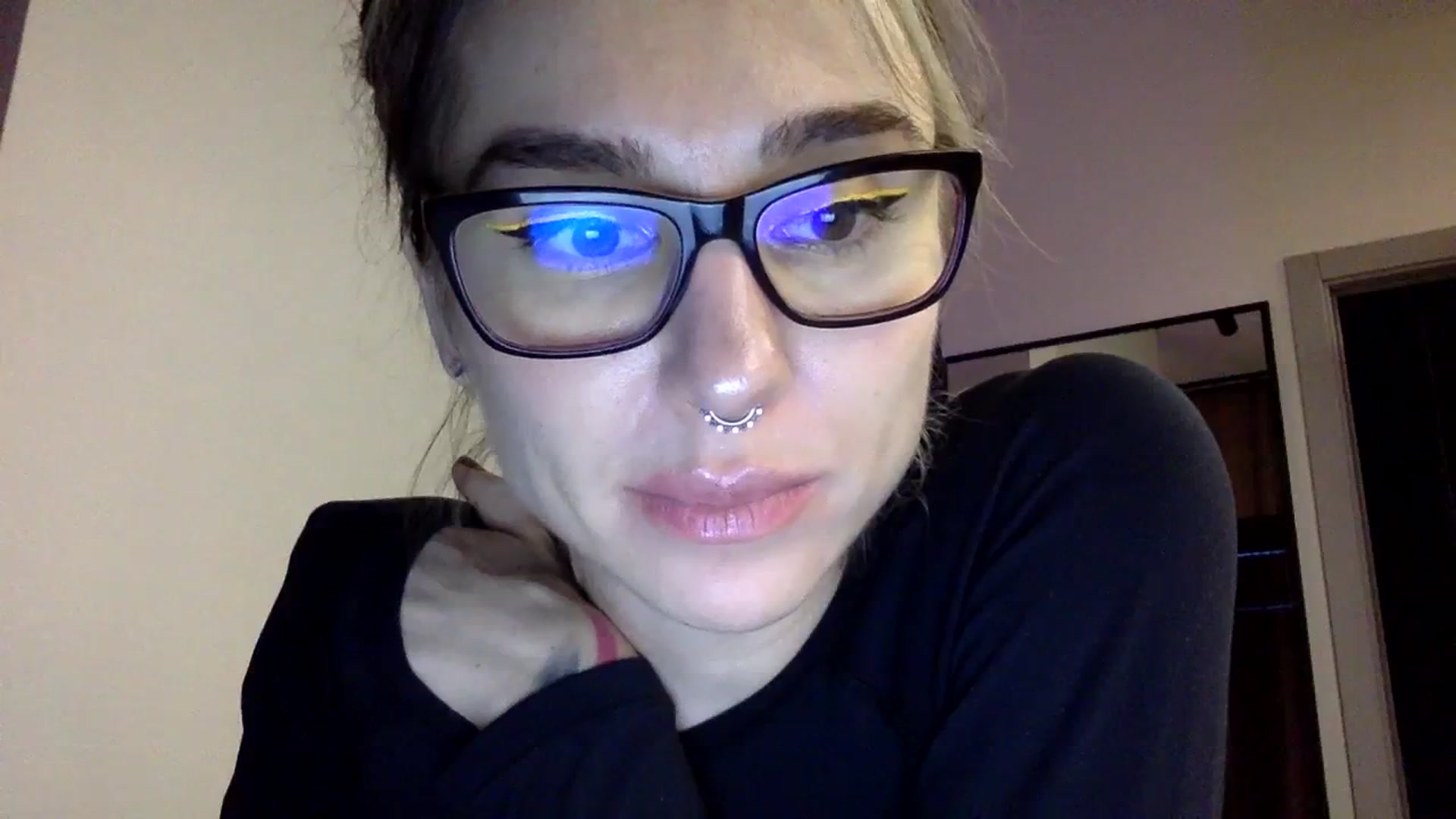 Gallery image thumbnail from EgoisticKitty's myfreecams stream on, 12/28/2023, 13:06 image 14 of 20