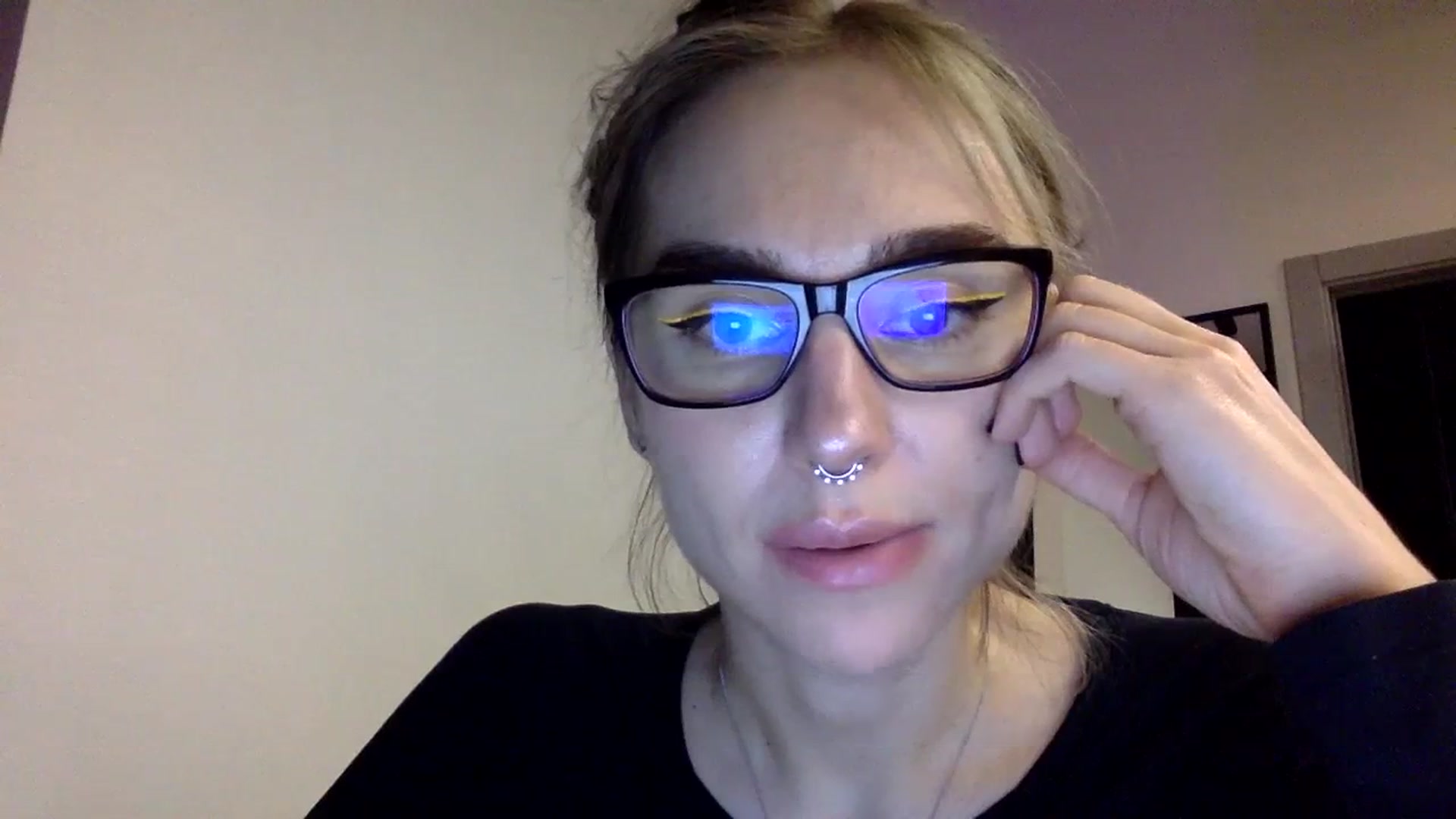 Gallery image thumbnail from EgoisticKitty's myfreecams stream on, 12/28/2023, 13:06 image 12 of 20