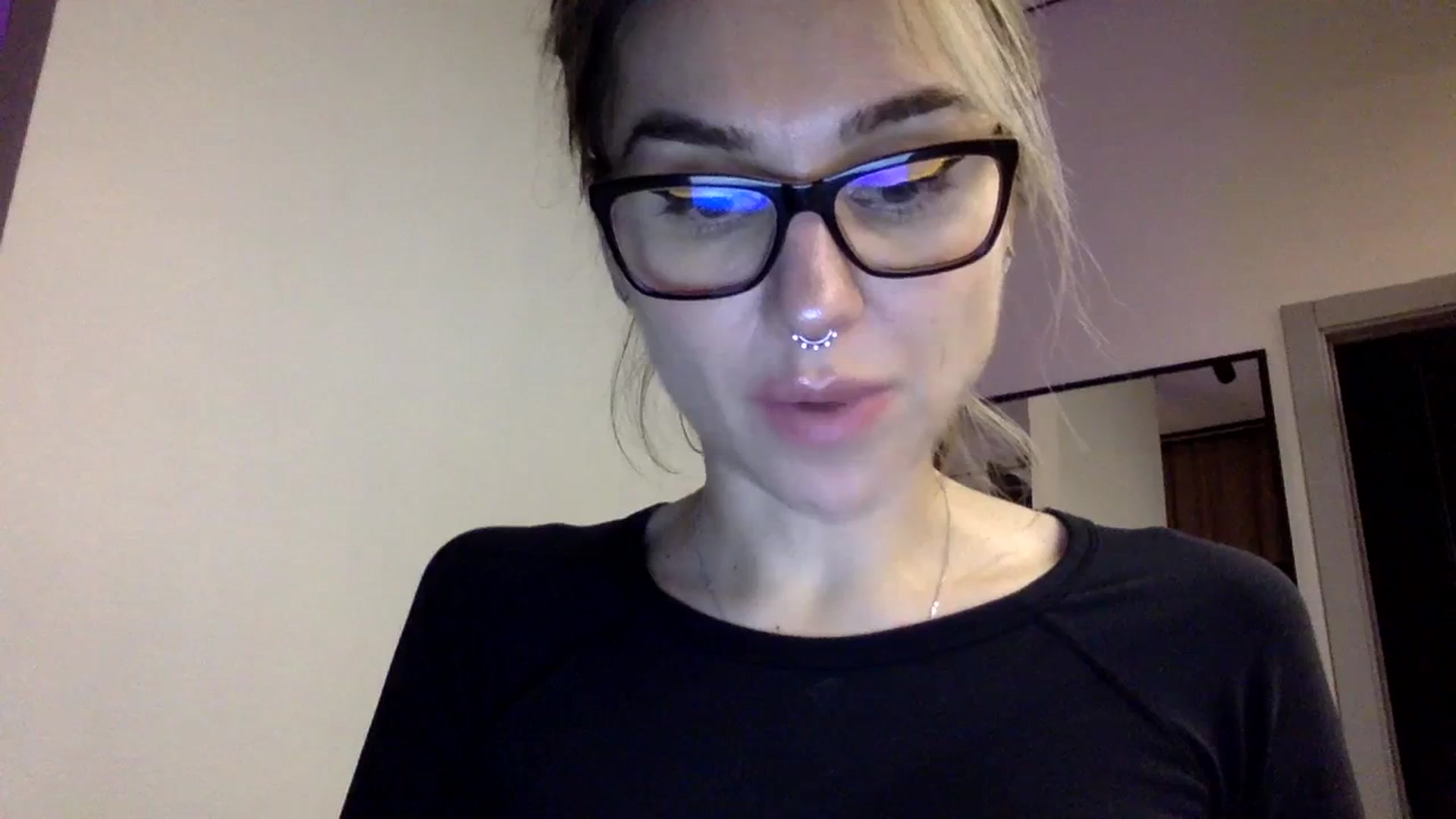 Gallery image thumbnail from EgoisticKitty's myfreecams stream on, 12/28/2023, 13:06 image 7 of 20