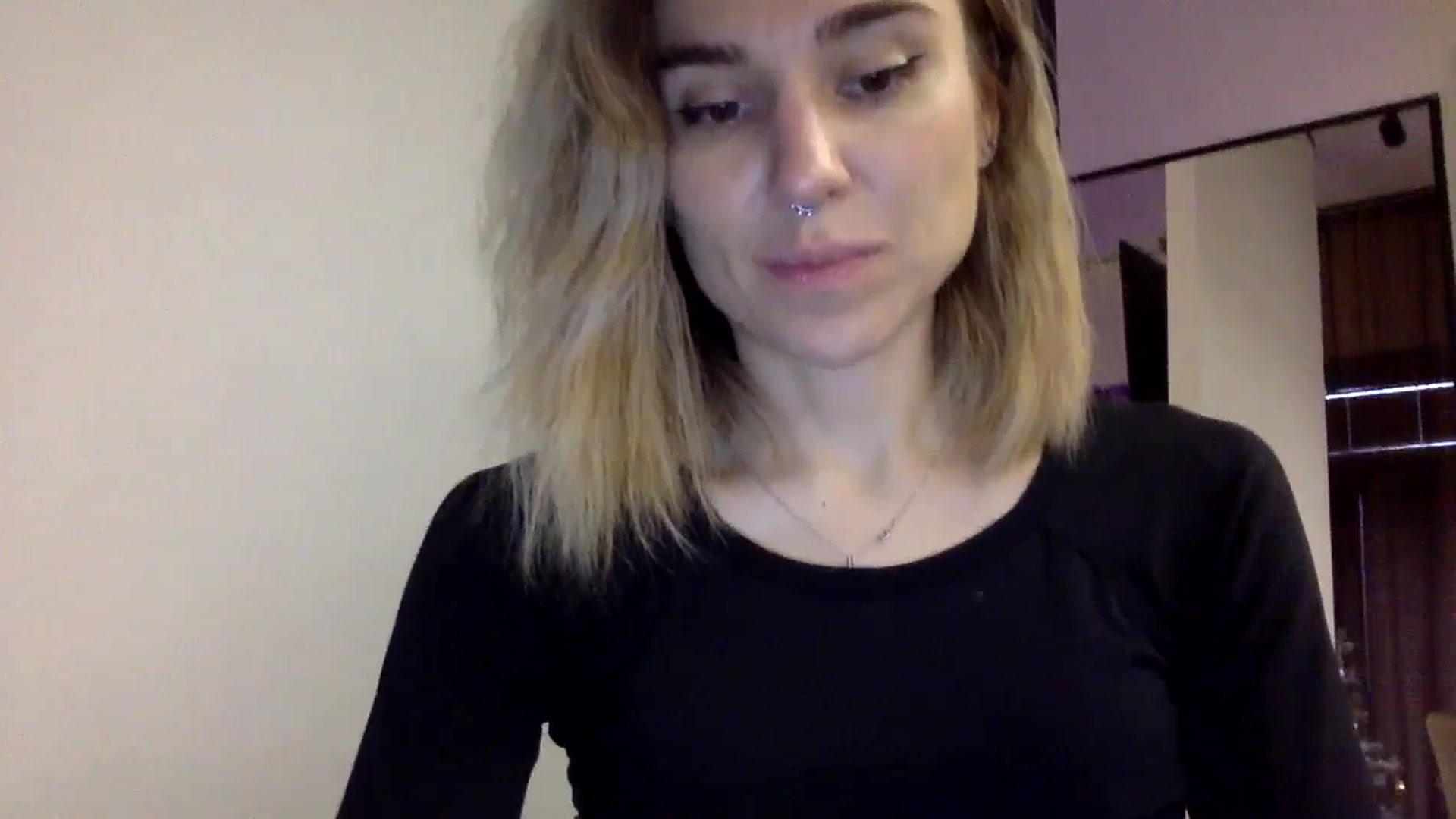 Gallery image thumbnail from EgoisticKitty's myfreecams stream on, 12/29/2023, 09:25 image 18 of 20