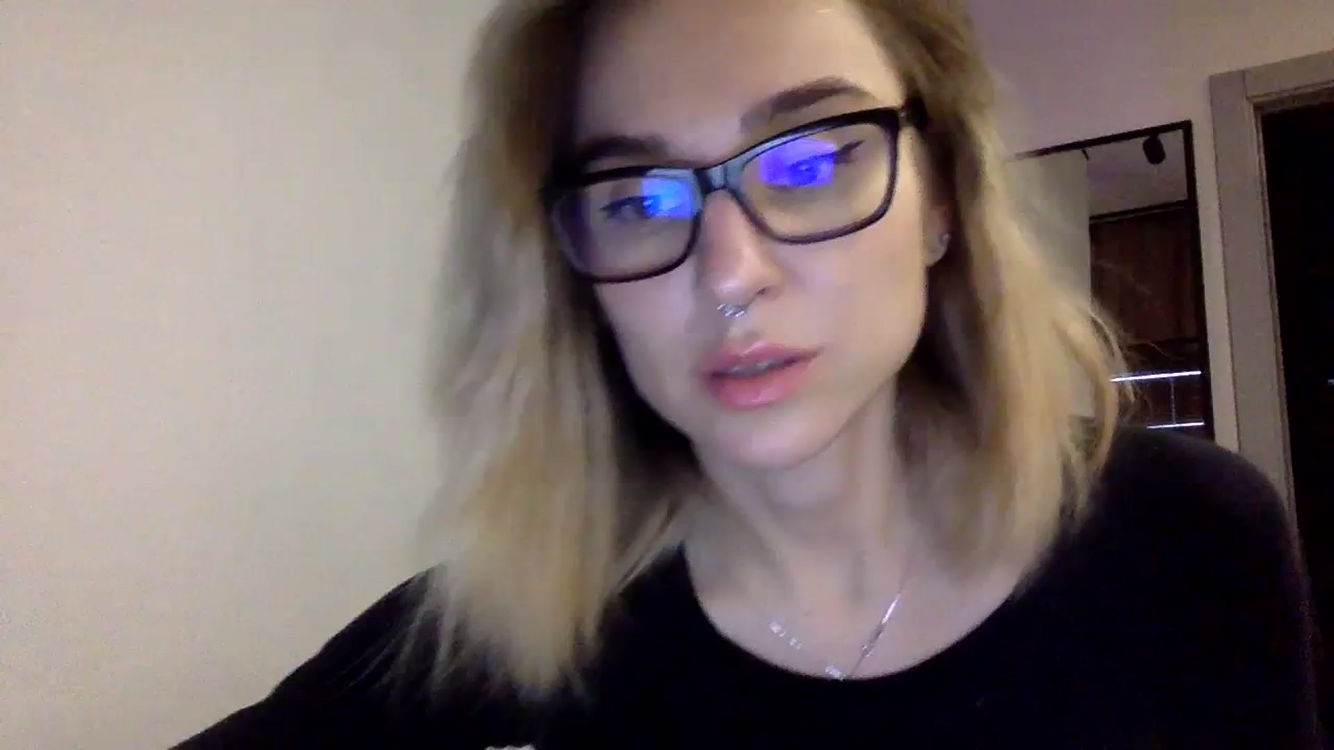 Gallery image thumbnail from EgoisticKitty's myfreecams stream on, 12/29/2023, 09:25 image 19 of 20