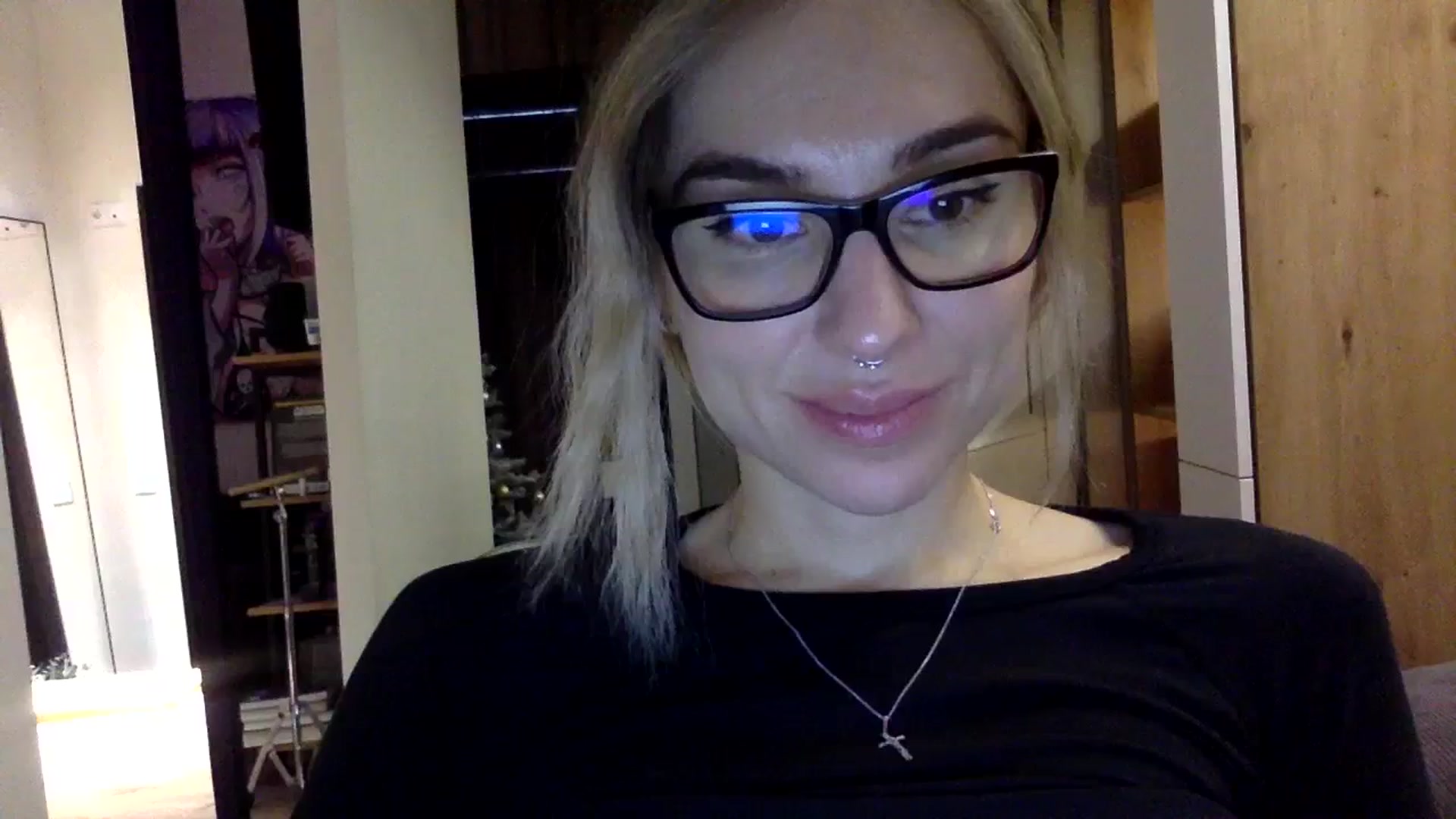 Gallery image thumbnail from EgoisticKitty's myfreecams stream on, 12/29/2023, 12:16 image 8 of 20