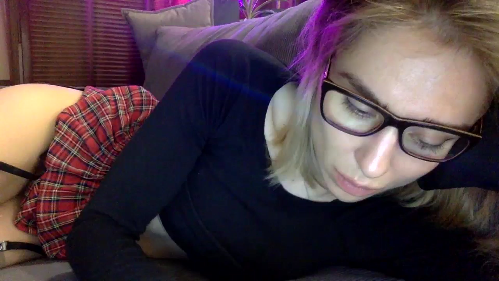 Gallery image thumbnail from EgoisticKitty's myfreecams stream on, 12/29/2023, 13:55 image 18 of 20