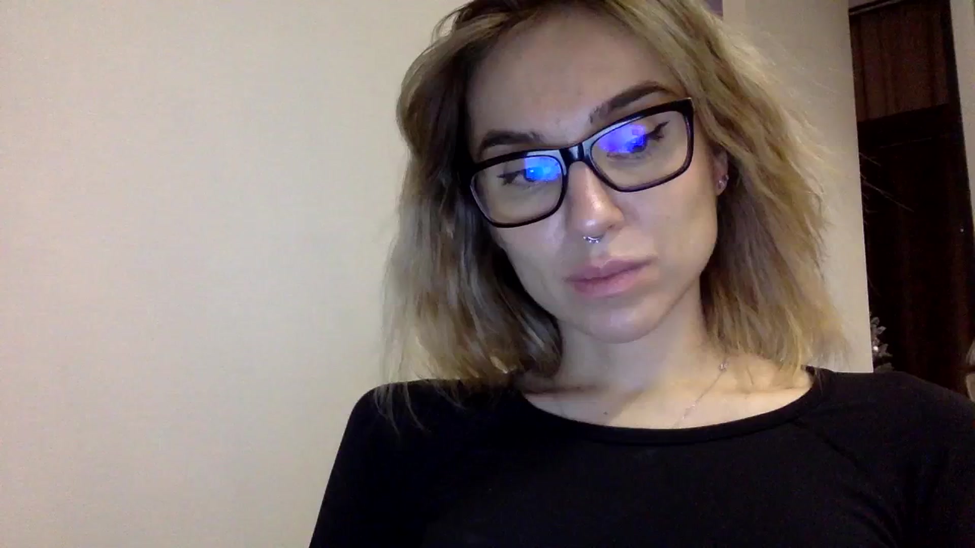 Gallery image thumbnail from EgoisticKitty's myfreecams stream on, 12/29/2023, 13:55 image 10 of 20