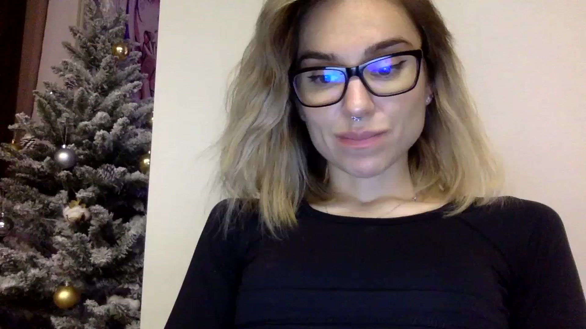 Gallery image thumbnail from EgoisticKitty's myfreecams stream on, 12/29/2023, 13:55 image 12 of 20