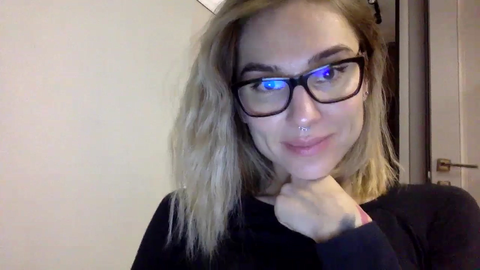 Gallery image thumbnail from EgoisticKitty's myfreecams stream on, 12/29/2023, 13:55 image 4 of 20
