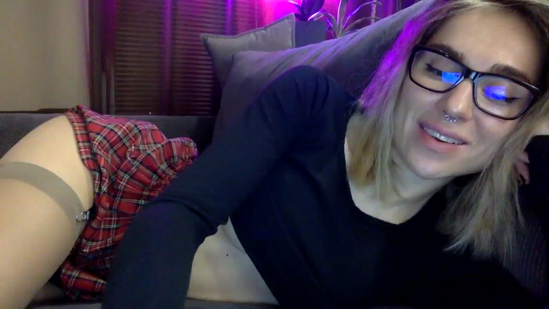 Gallery image thumbnail from EgoisticKitty's myfreecams stream on, 12/29/2023, 14:18 image 4 of 20