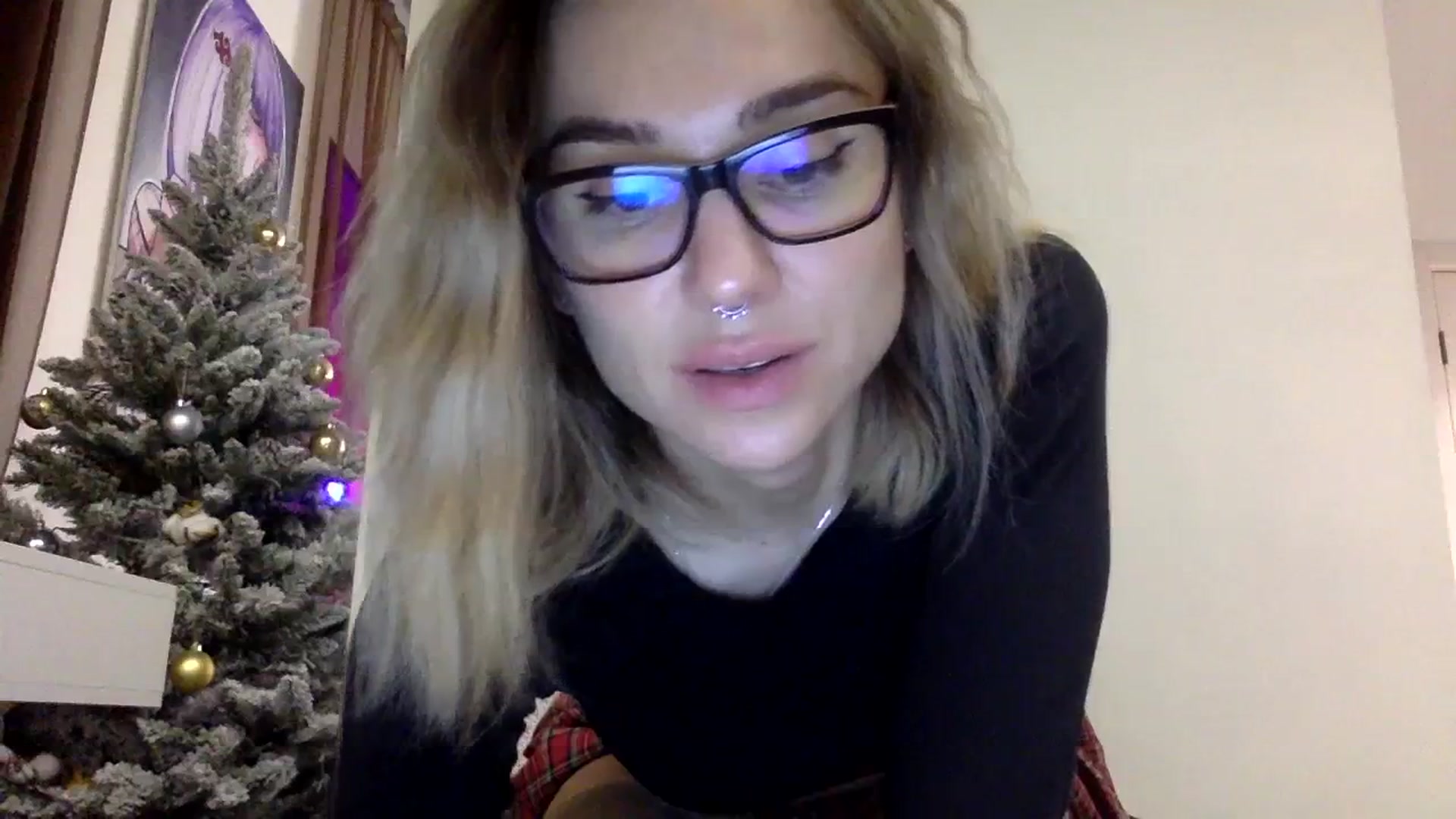 Gallery image thumbnail from EgoisticKitty's myfreecams stream on, 12/29/2023, 14:48 image 8 of 20
