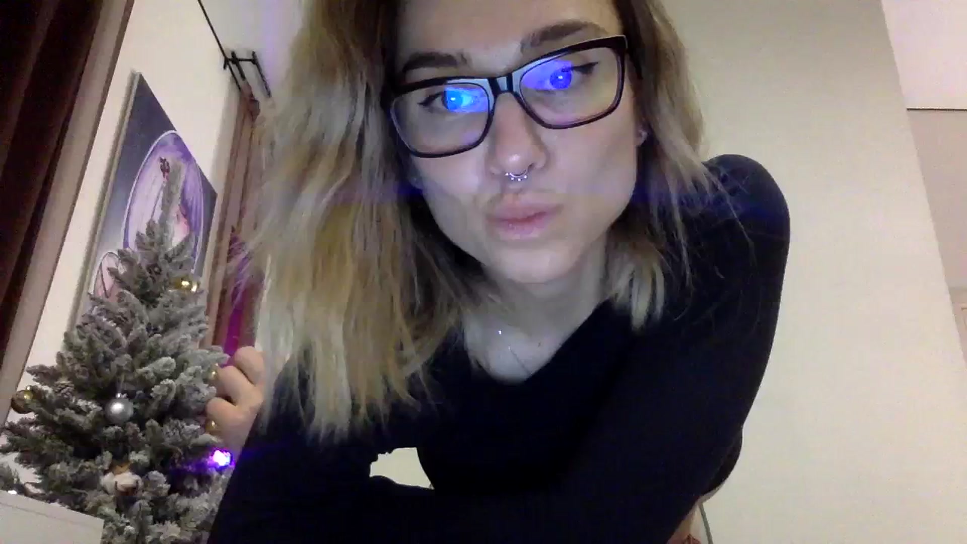 Gallery image thumbnail from EgoisticKitty's myfreecams stream on, 12/29/2023, 14:48 image 2 of 20