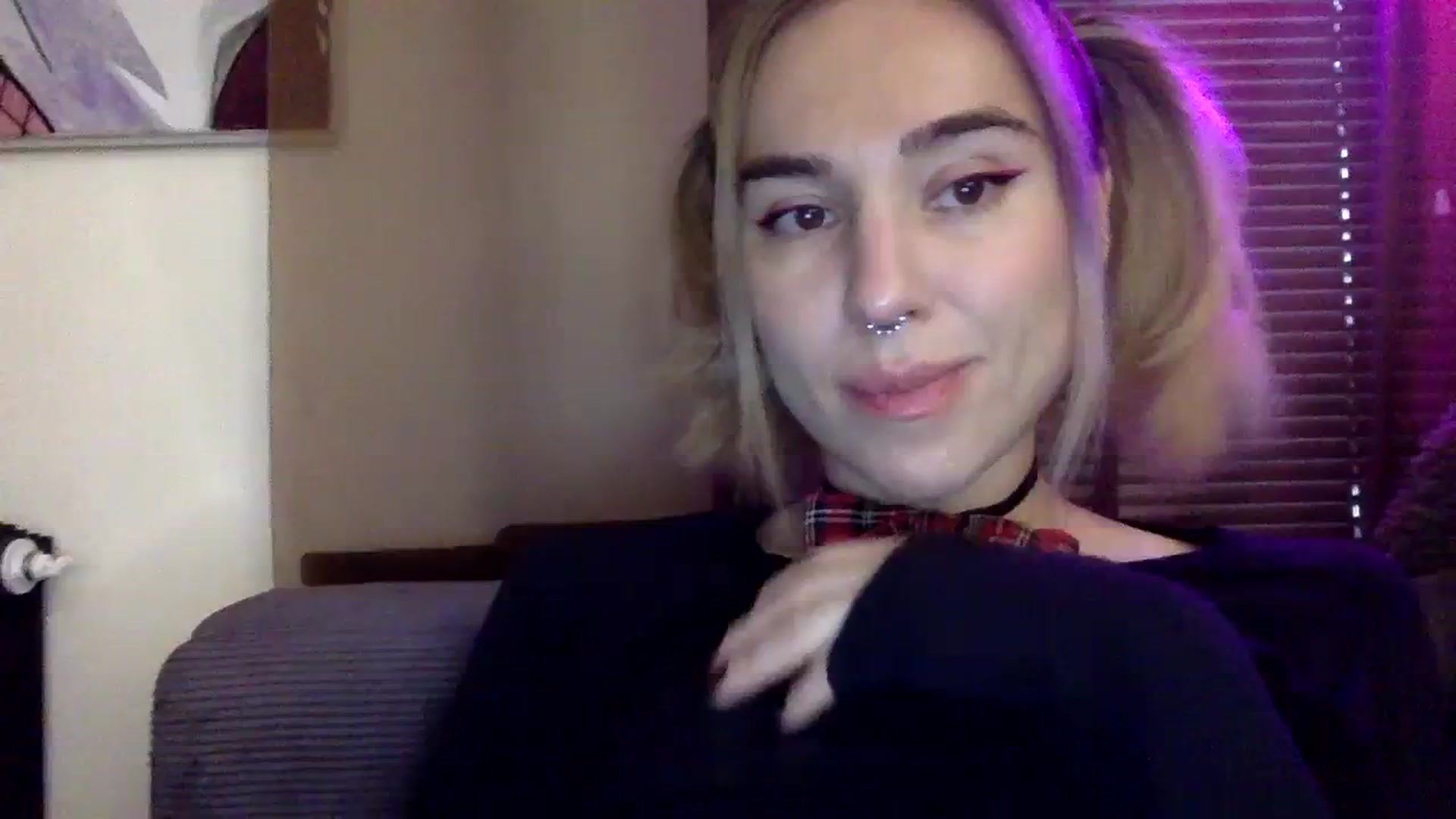 Gallery image thumbnail from EgoisticKitty's myfreecams stream on, 12/30/2023, 07:49 image 13 of 20