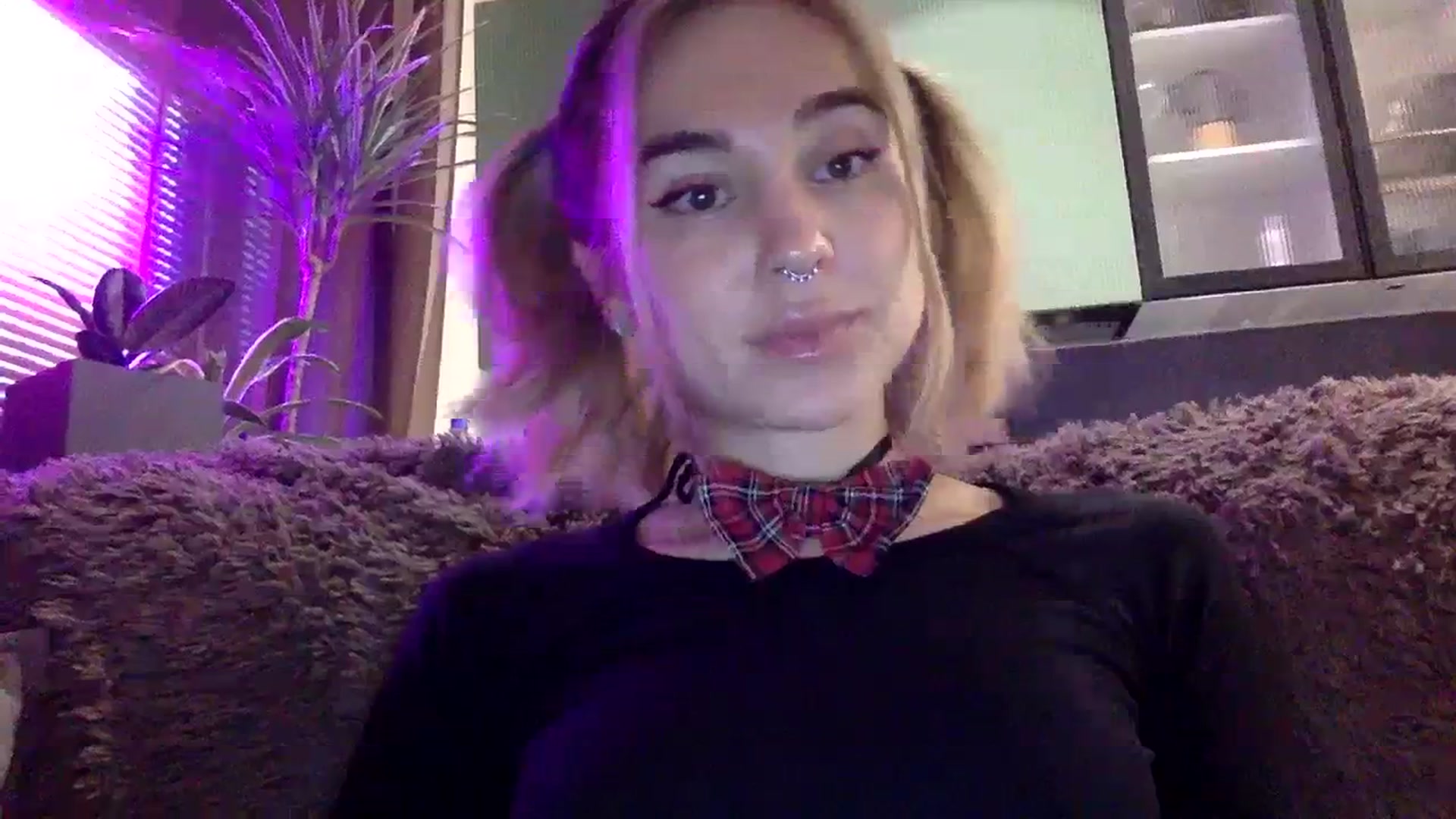 Gallery image thumbnail from EgoisticKitty's myfreecams stream on, 12/30/2023, 10:32 image 17 of 20