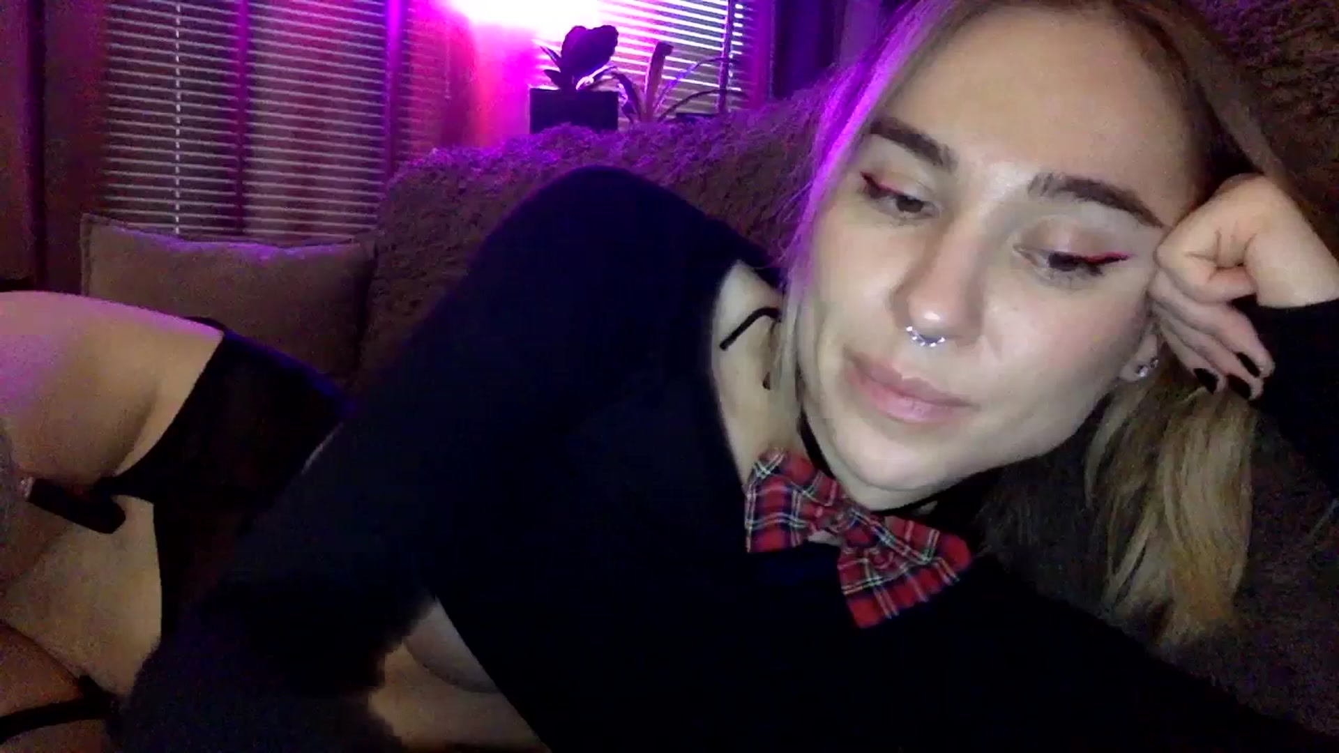 Gallery image thumbnail from EgoisticKitty's myfreecams stream on, 12/30/2023, 11:14 image 11 of 20