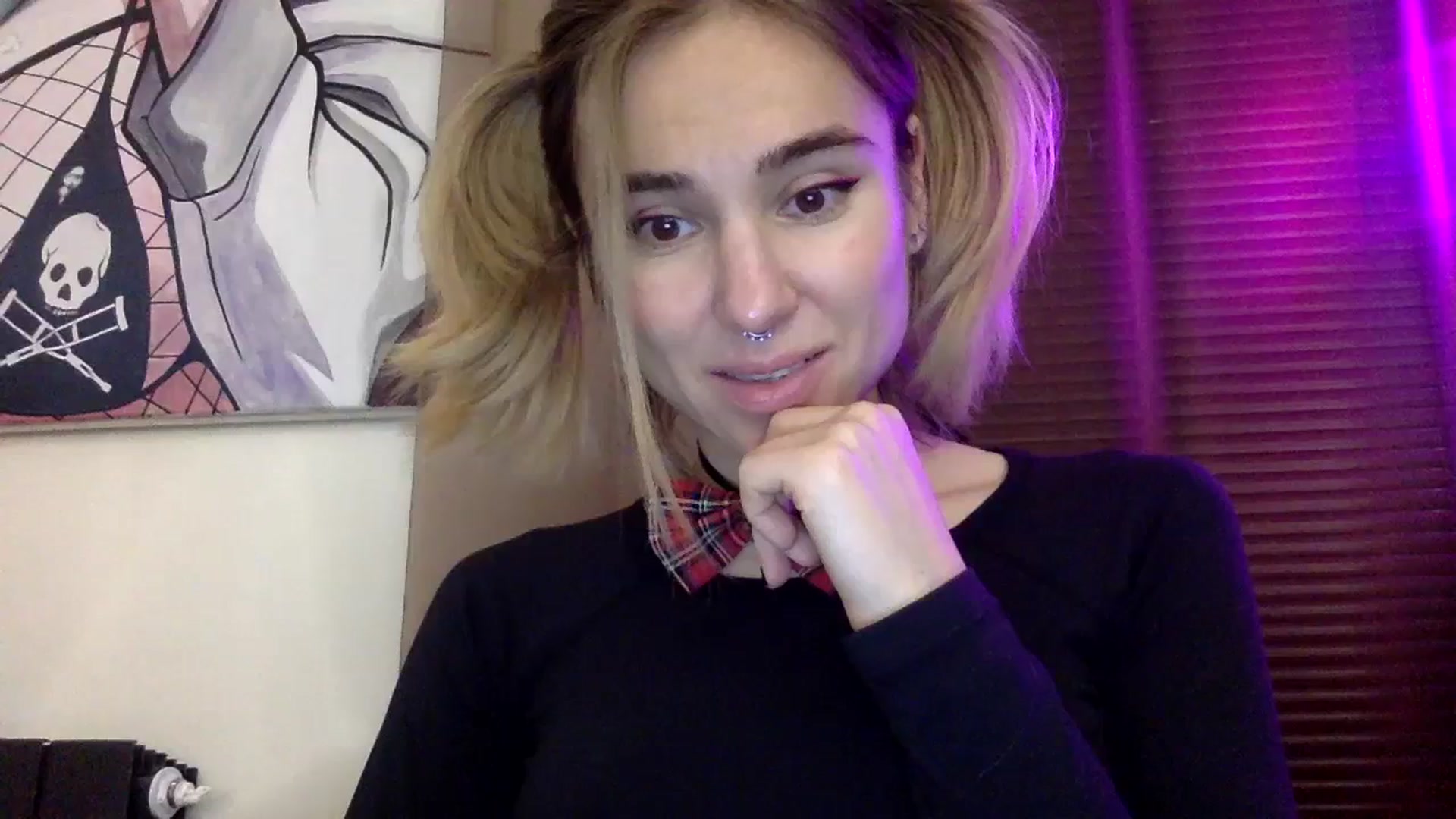 Gallery image thumbnail from EgoisticKitty's myfreecams stream on, 12/30/2023, 14:29 image 1 of 20