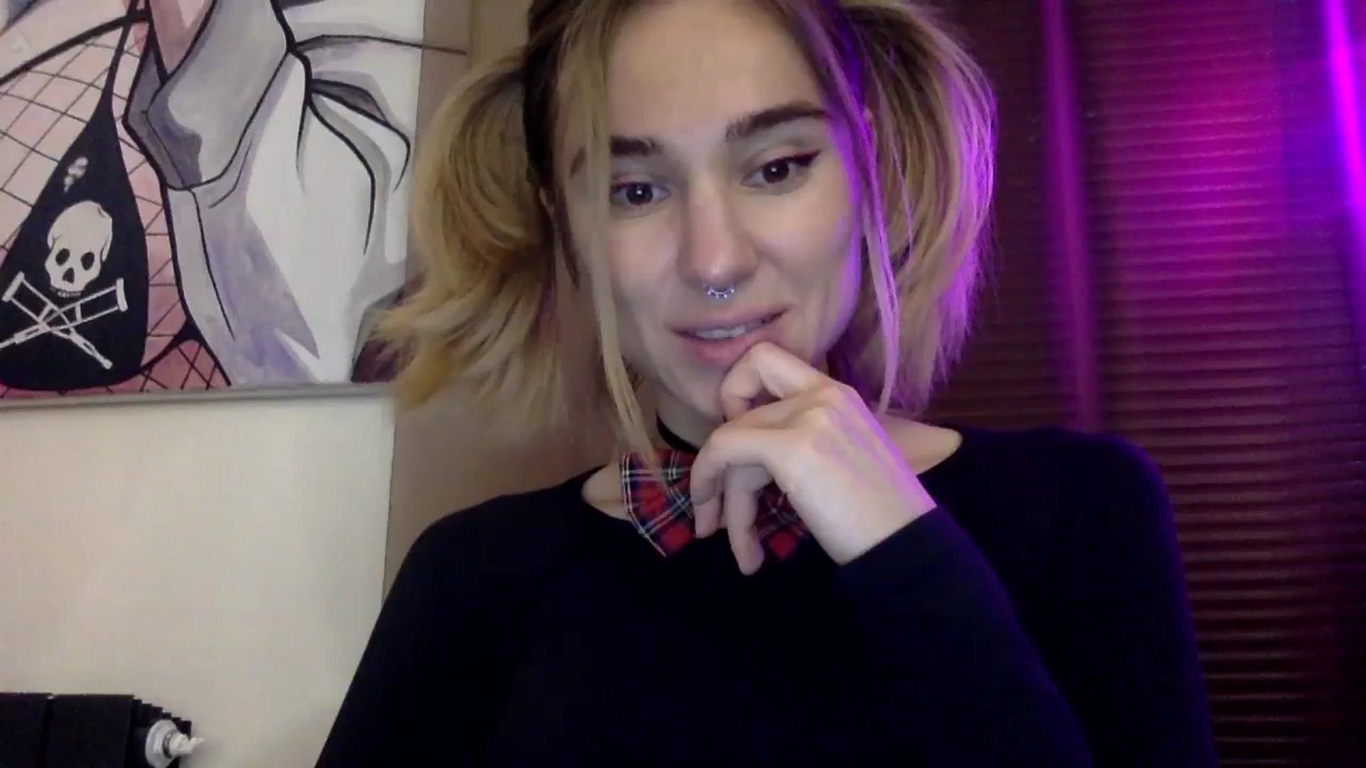 Gallery image thumbnail from EgoisticKitty's myfreecams stream on, 12/30/2023, 14:29 image 7 of 20