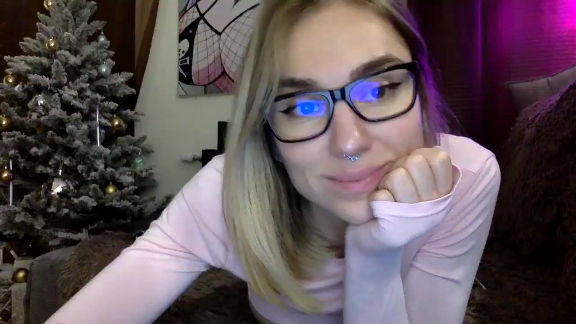 Gallery image thumbnail from EgoisticKitty's myfreecams stream on, 01/02/2024, 15:13 image 6 of 20