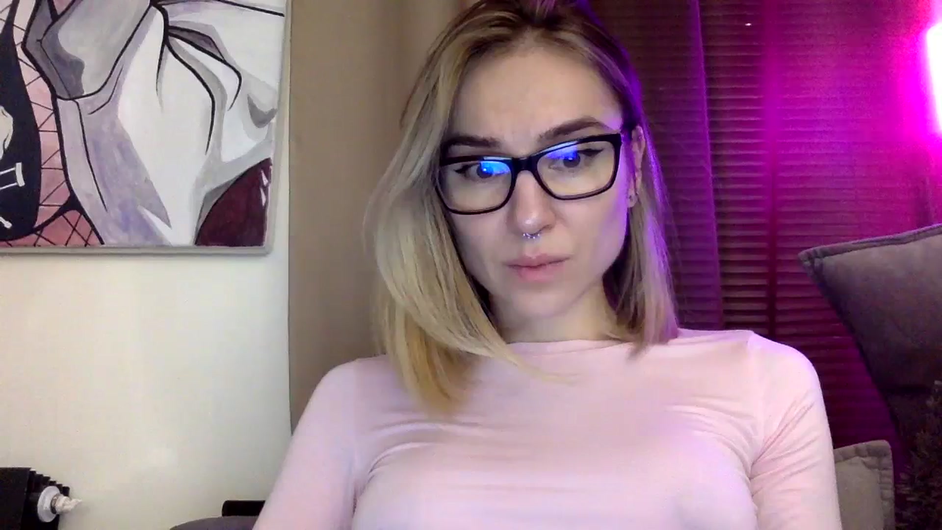 Gallery image thumbnail from EgoisticKitty's myfreecams stream on, 01/02/2024, 15:13 image 16 of 20