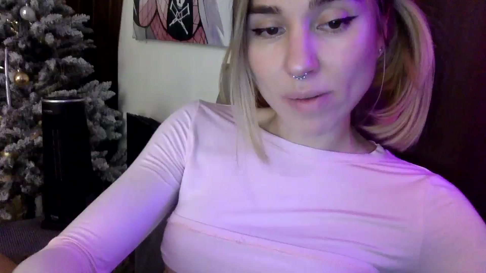 Gallery image thumbnail from EgoisticKitty's myfreecams stream on, 01/03/2024, 14:06 image 11 of 20