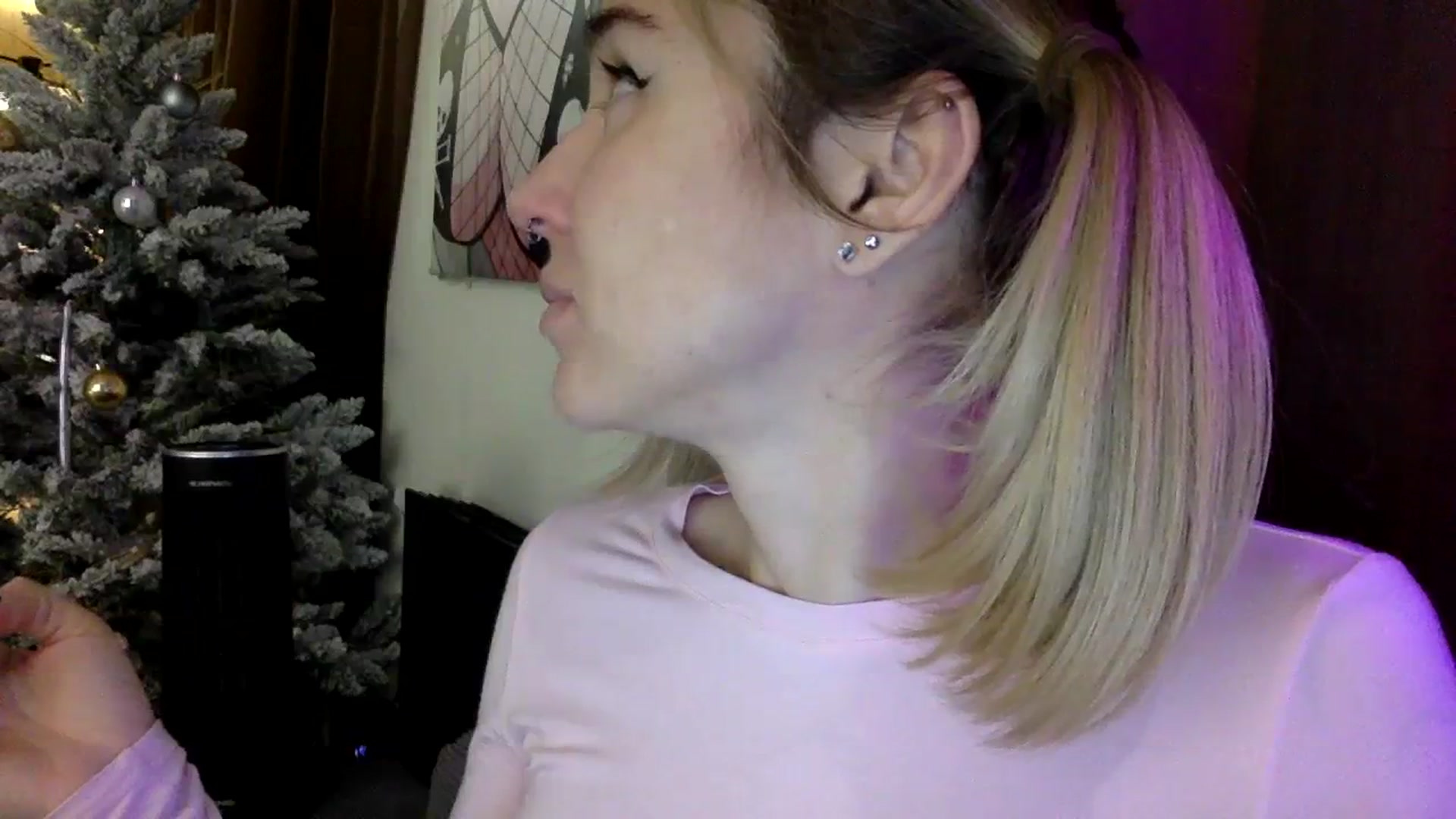 Gallery image thumbnail from EgoisticKitty's myfreecams stream on, 01/03/2024, 14:06 image 9 of 20