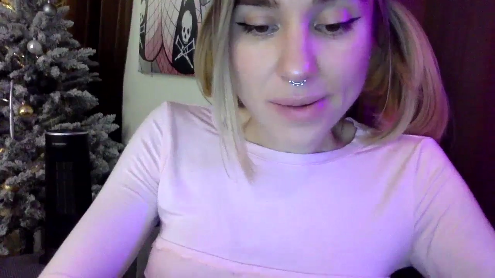 Gallery image thumbnail from EgoisticKitty's myfreecams stream on, 01/03/2024, 14:06 image 4 of 20