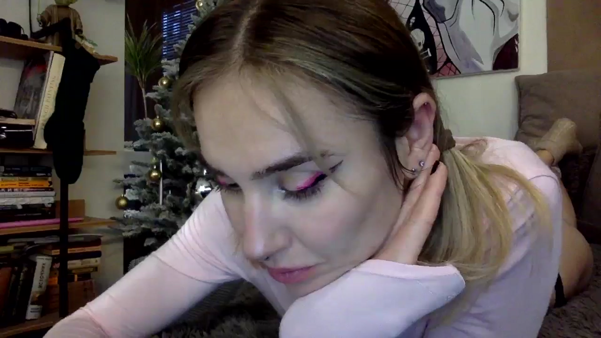 Gallery image thumbnail from EgoisticKitty's myfreecams stream on, 01/04/2024, 12:43 image 13 of 20