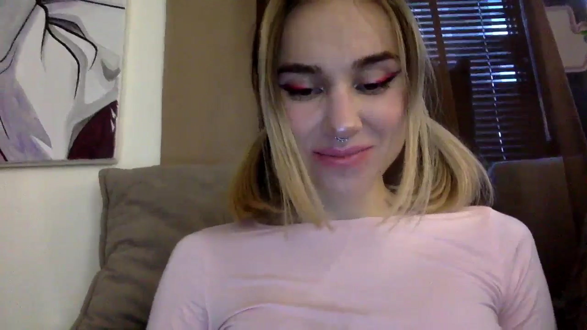 Gallery image thumbnail from EgoisticKitty's myfreecams stream on, 01/04/2024, 12:43 image 5 of 20