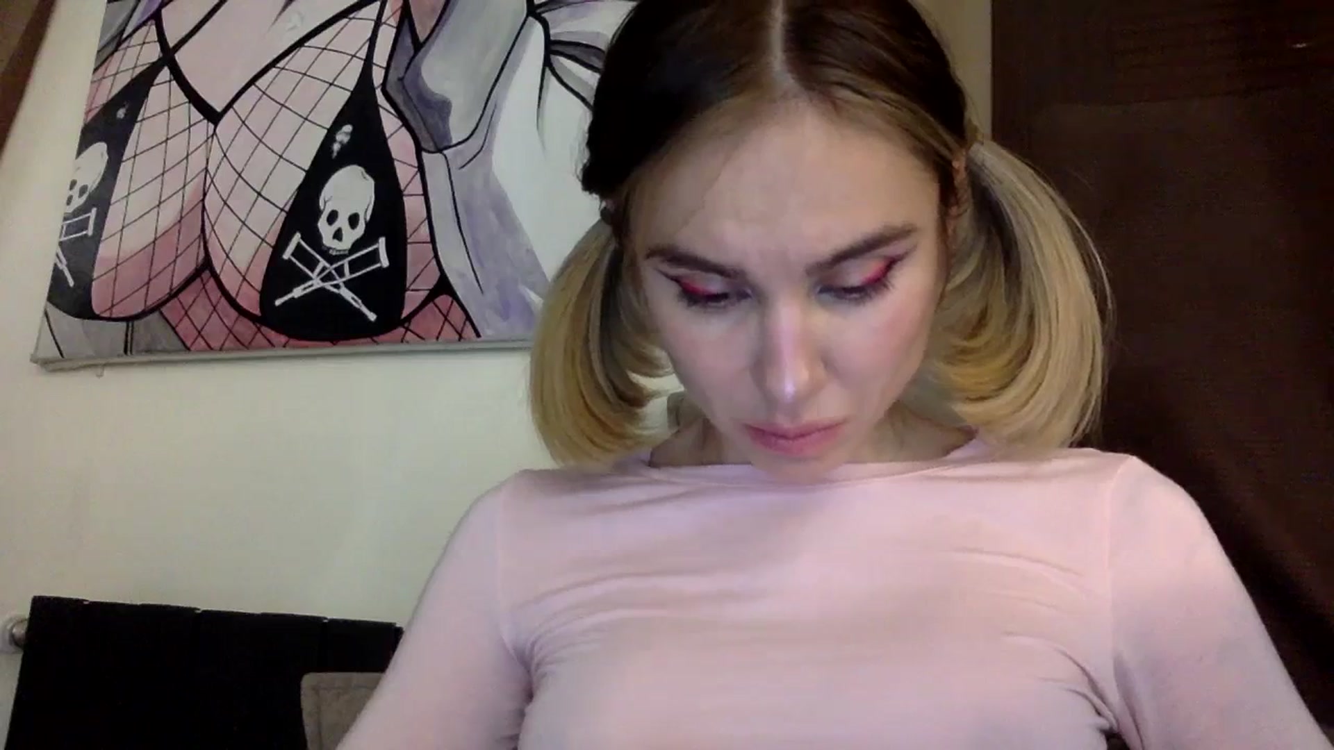 Gallery image thumbnail from EgoisticKitty's myfreecams stream on, 01/04/2024, 15:25 image 14 of 20