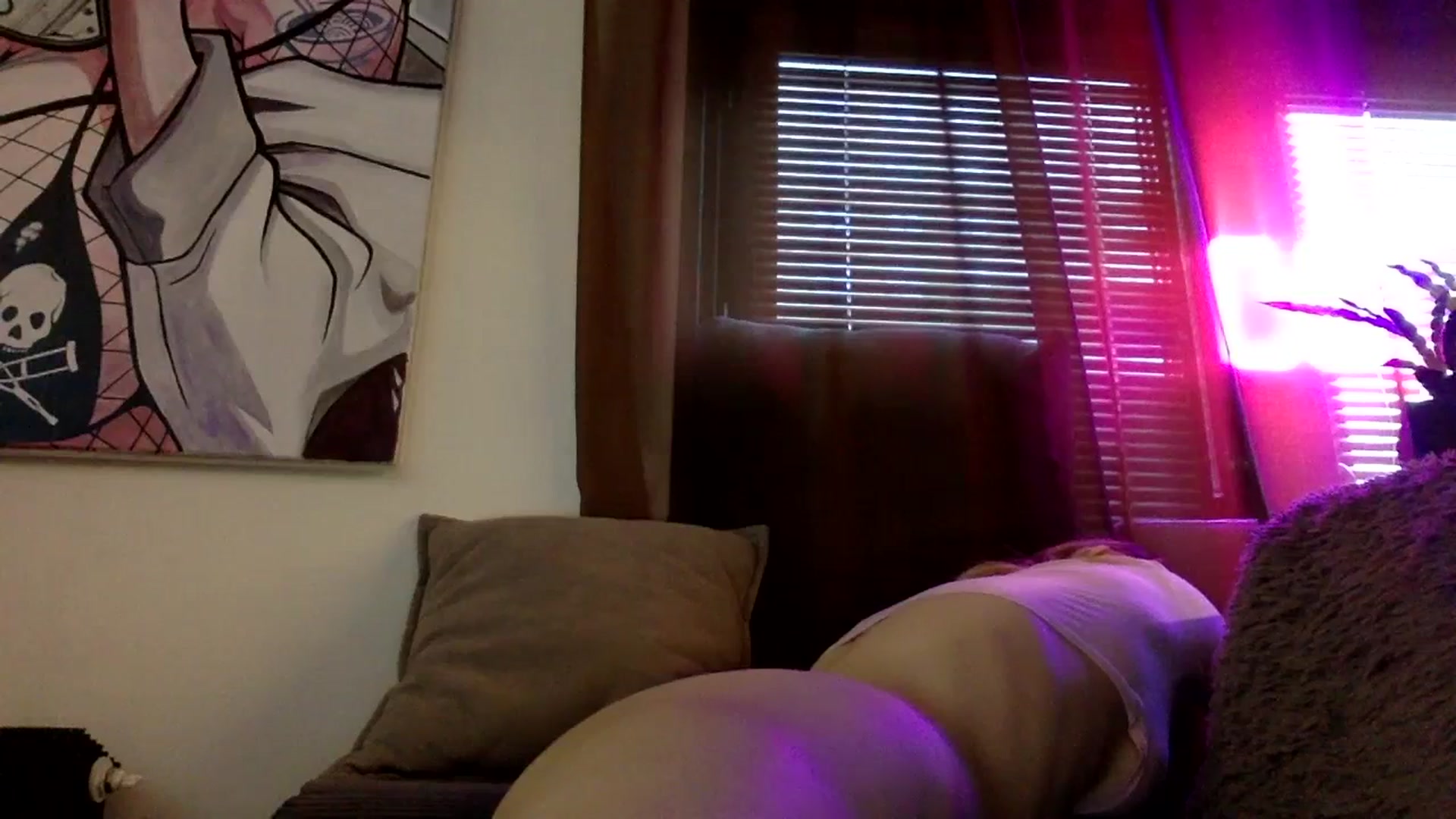 Gallery image thumbnail from EgoisticKitty's myfreecams stream on, 01/05/2024, 11:16 image 4 of 20