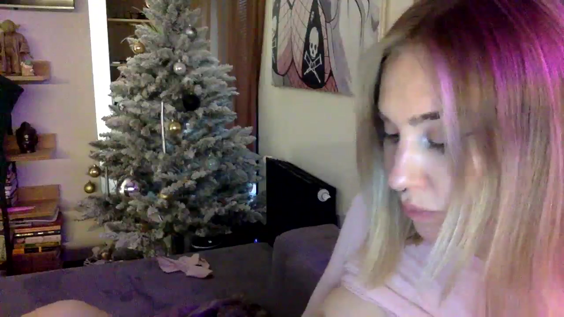 Gallery image thumbnail from EgoisticKitty's myfreecams stream on, 01/06/2024, 09:38 image 7 of 20