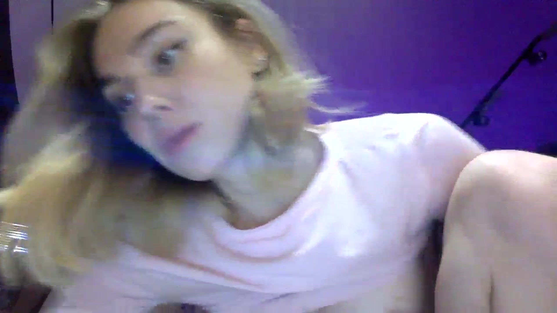 Gallery image thumbnail from EgoisticKitty's myfreecams stream on, 01/08/2024, 09:16 image 7 of 20