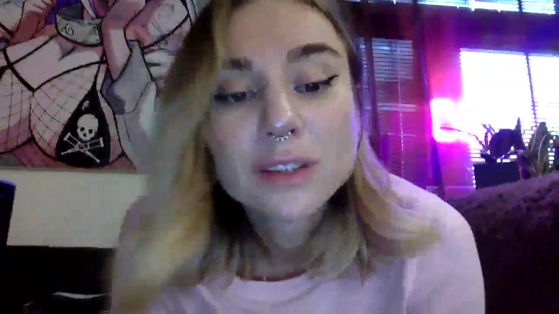 Gallery image thumbnail from EgoisticKitty's myfreecams stream on, 01/08/2024, 09:16 image 15 of 20