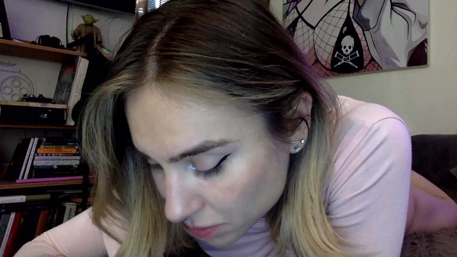 Gallery image thumbnail from EgoisticKitty's myfreecams stream on, 01/08/2024, 09:16 image 3 of 20